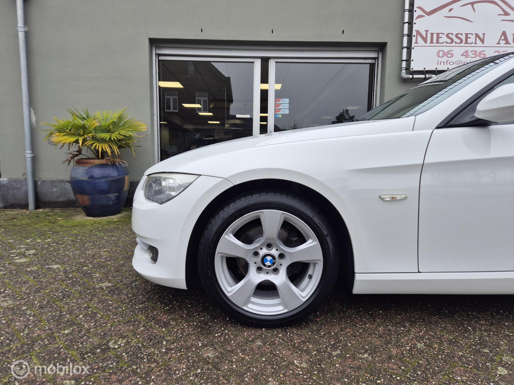 Foto van BMW 320i