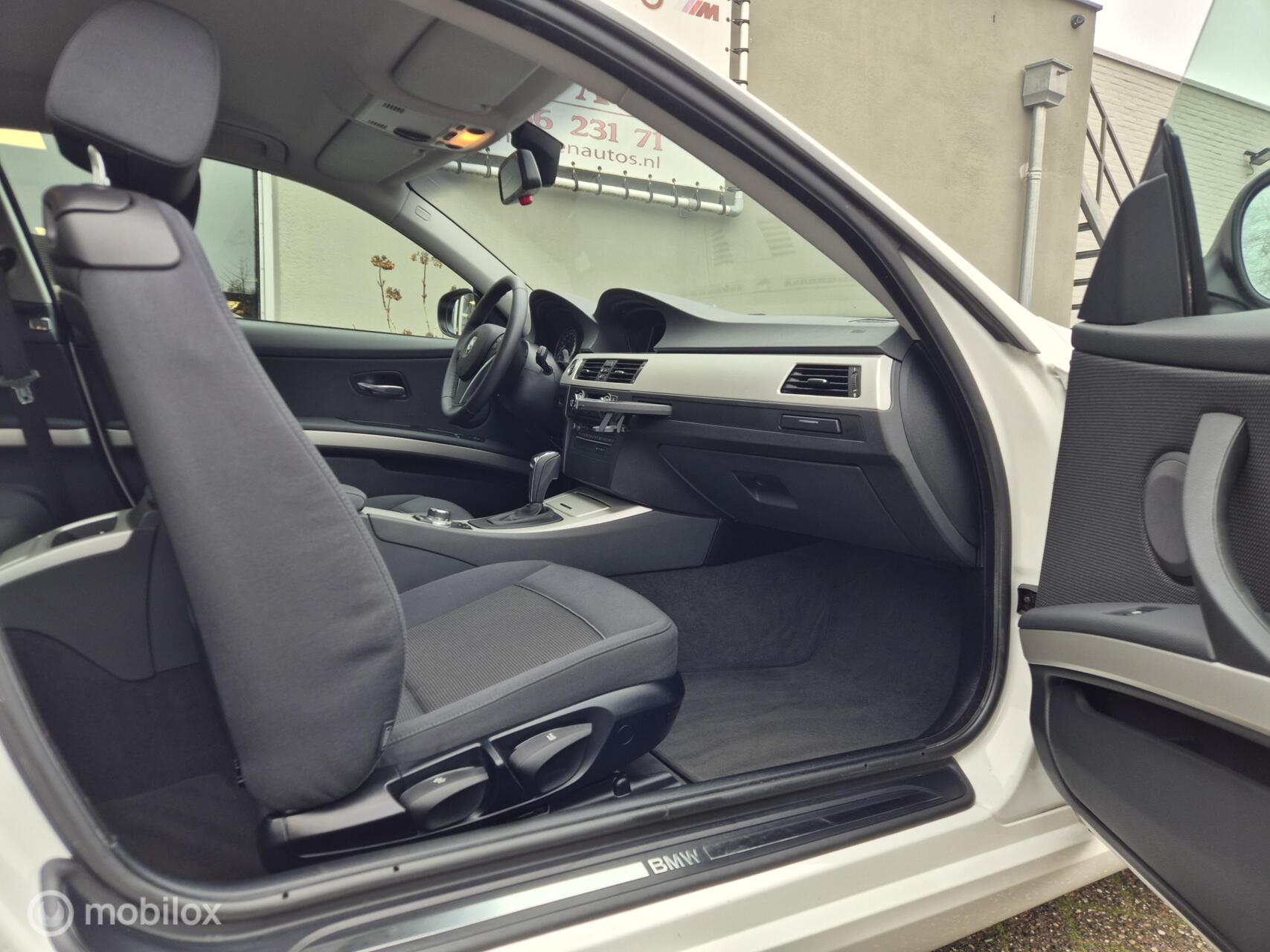 Foto van BMW 320i