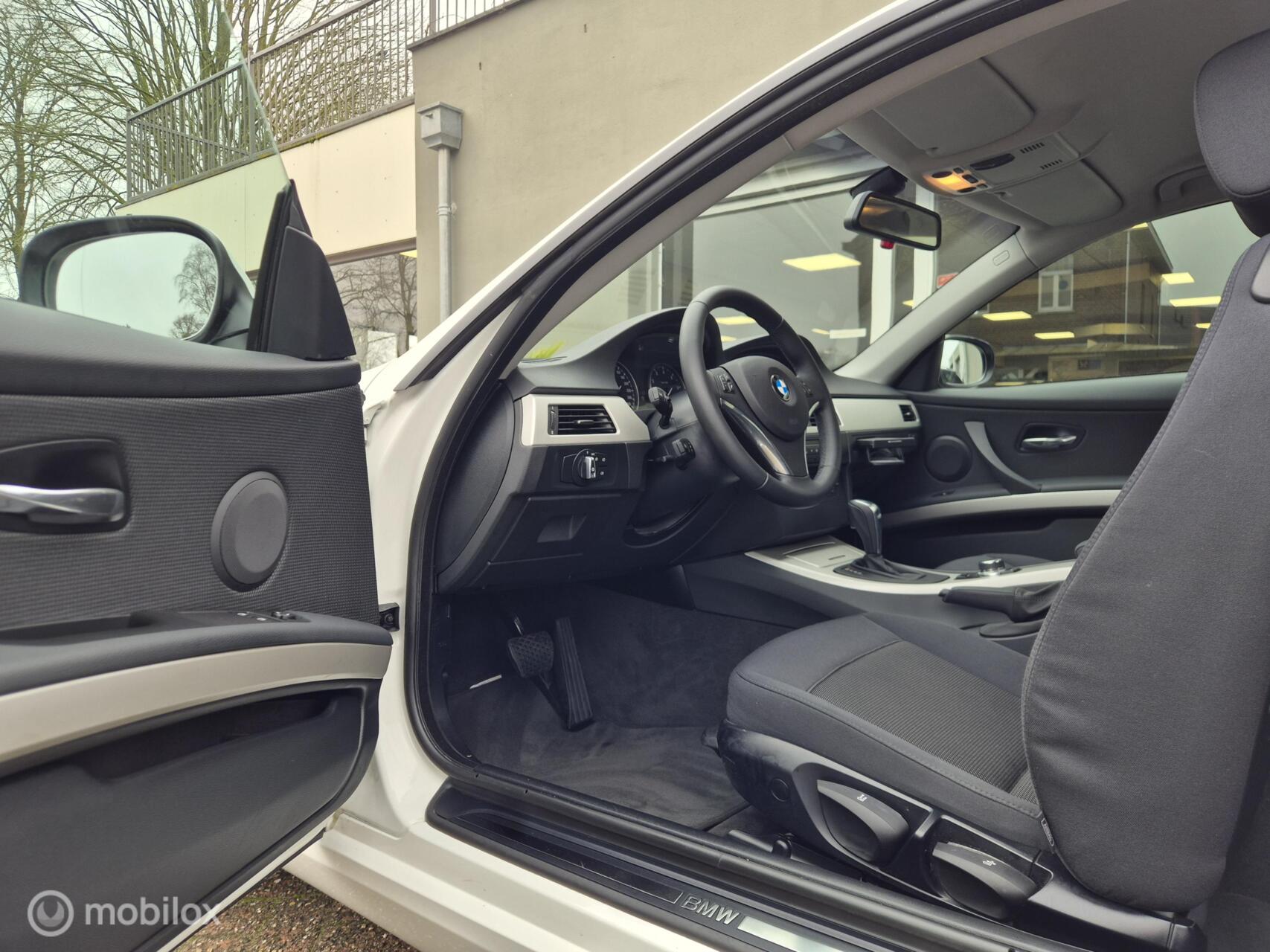 Foto van BMW 320i