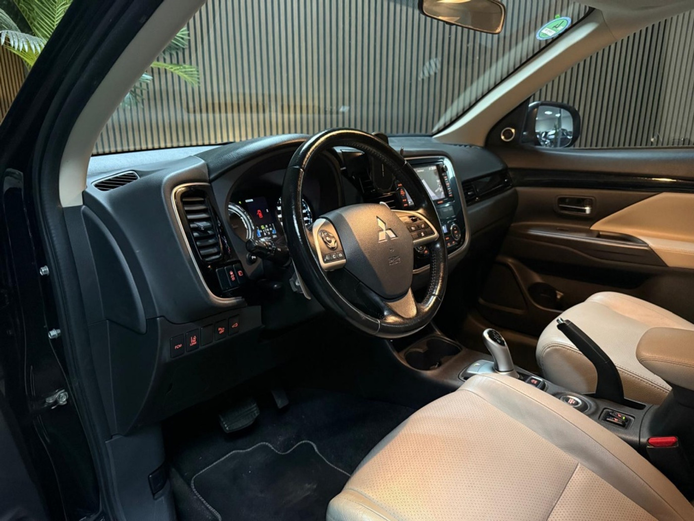 Foto van Mitsubishi Mitsubishi Outlander