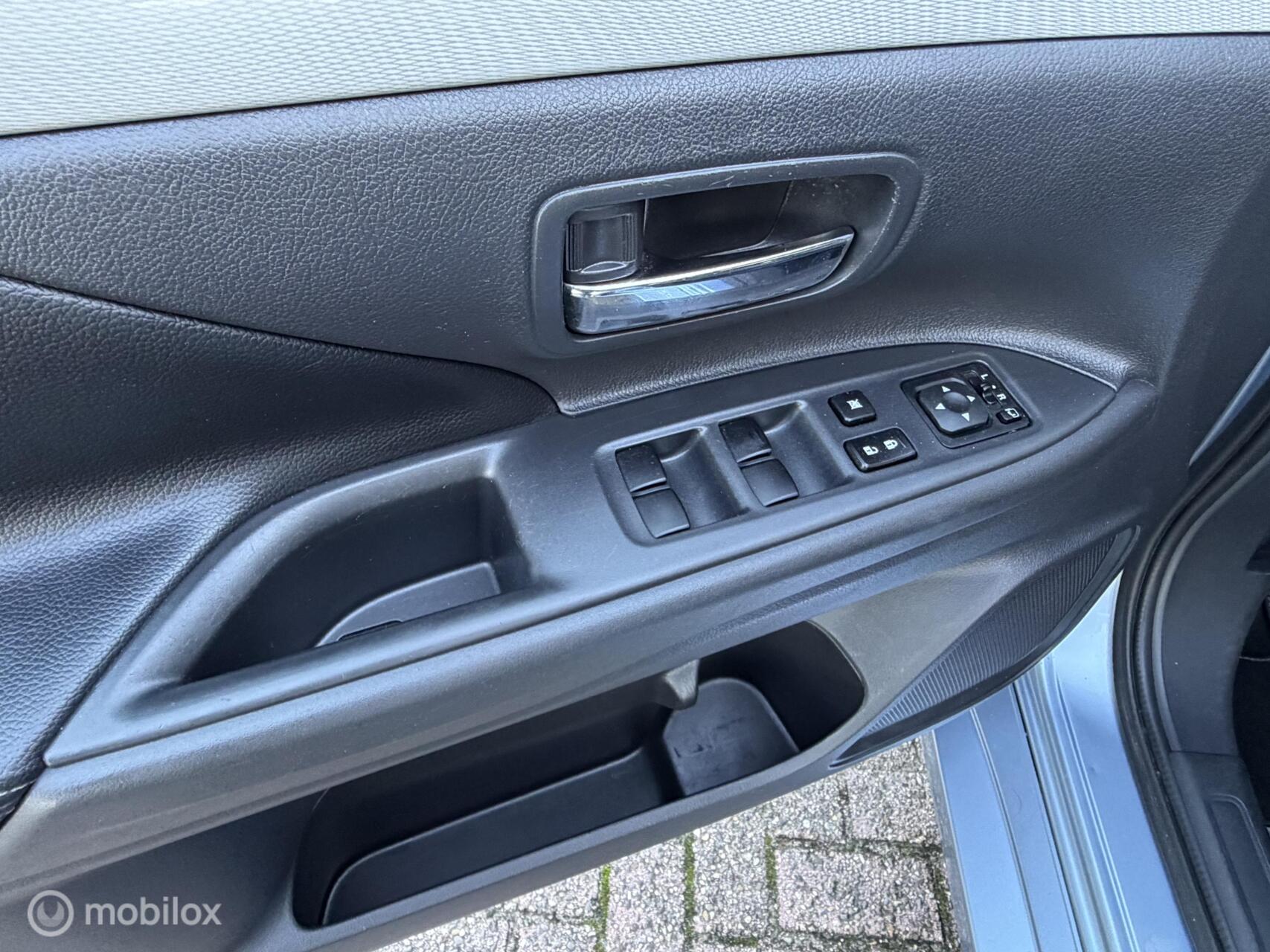 Foto van Mitsubishi Mitsubishi Outlander