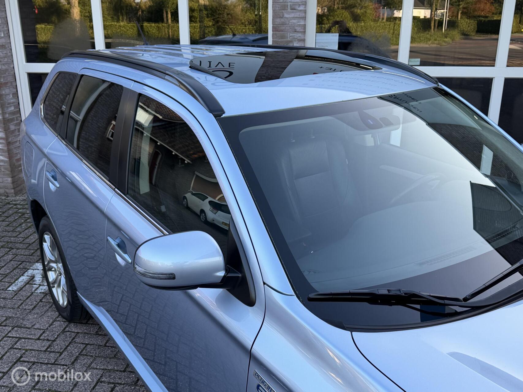 Foto van Mitsubishi Mitsubishi Outlander