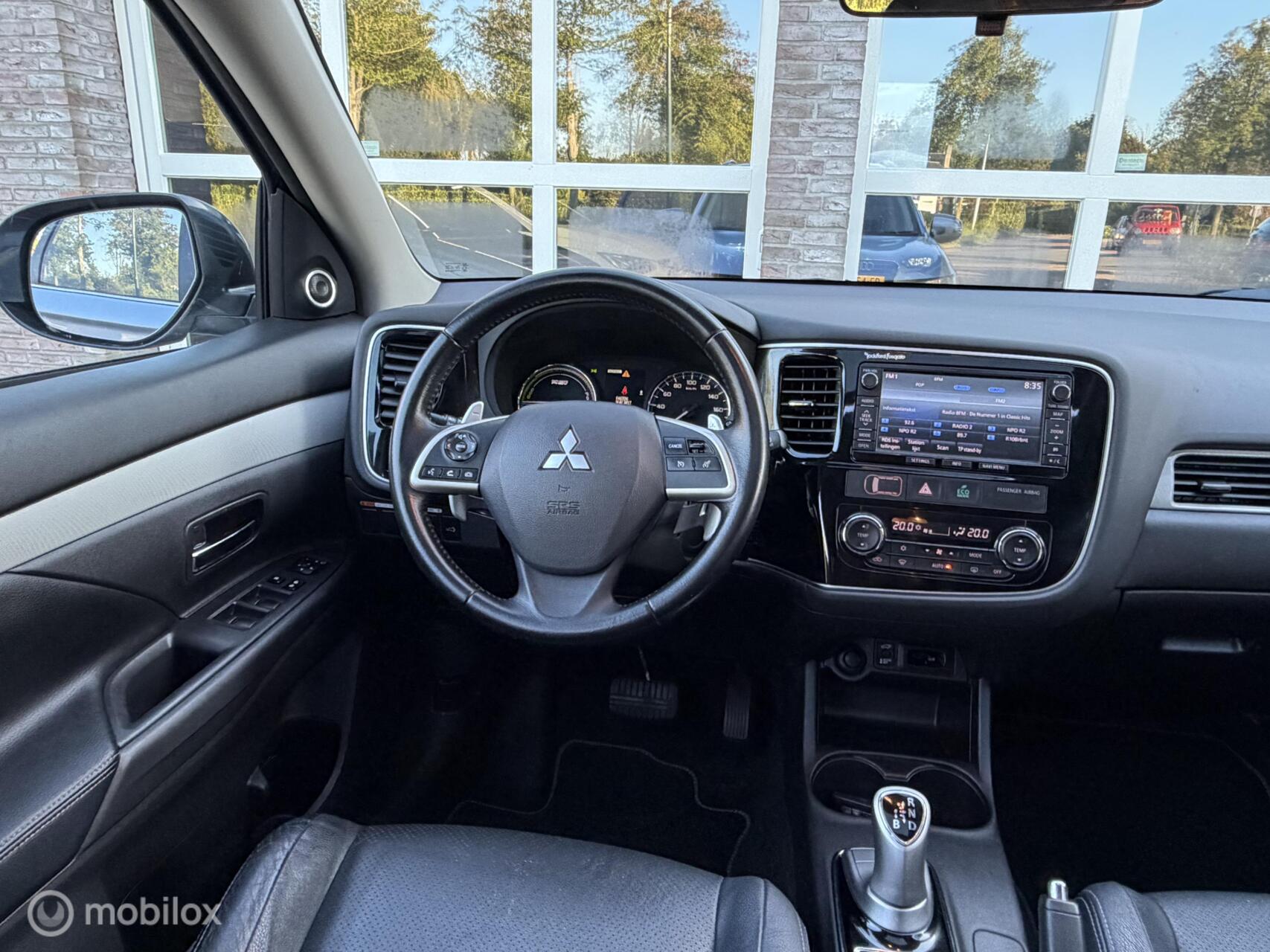 Foto van Mitsubishi Mitsubishi Outlander