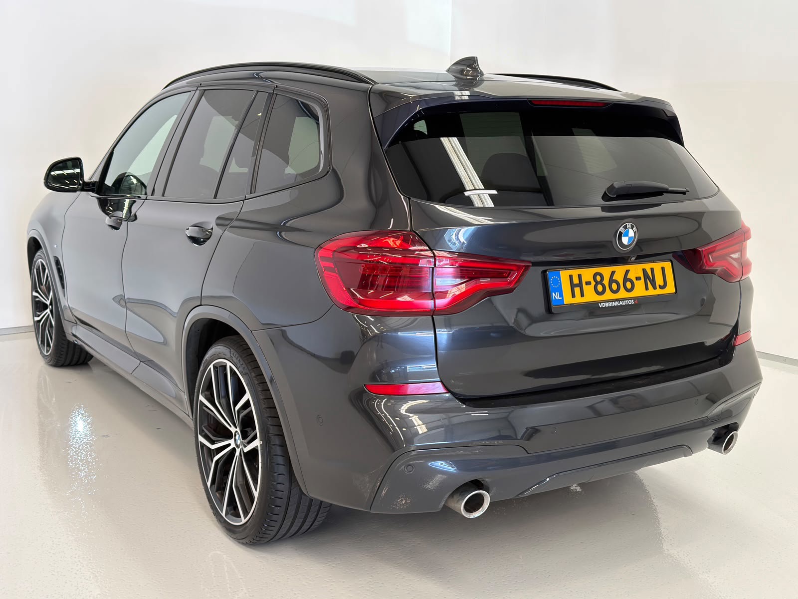 Foto van BMW X3 Xdrive20i