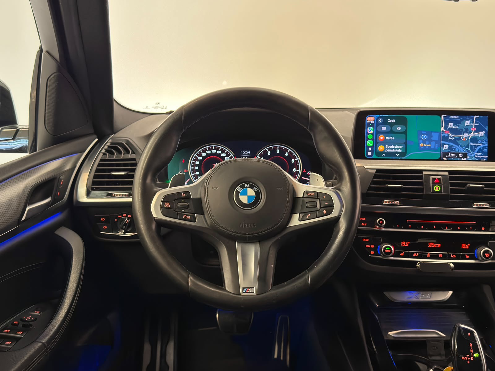 Foto van BMW X3 Xdrive20i