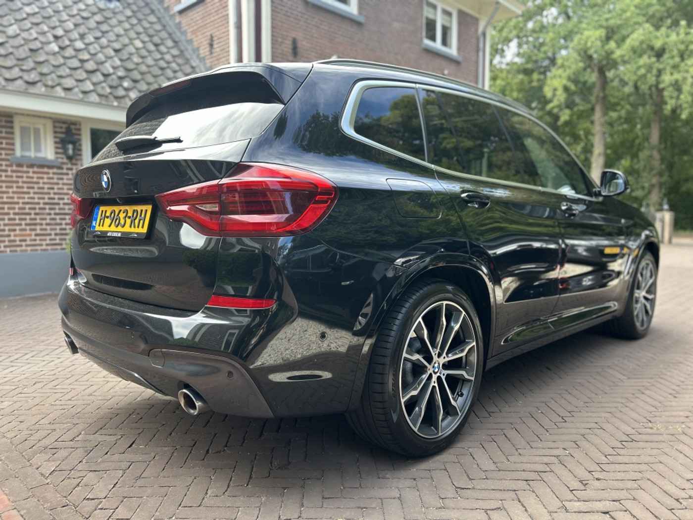 Foto van BMW X3 Xdrive20i