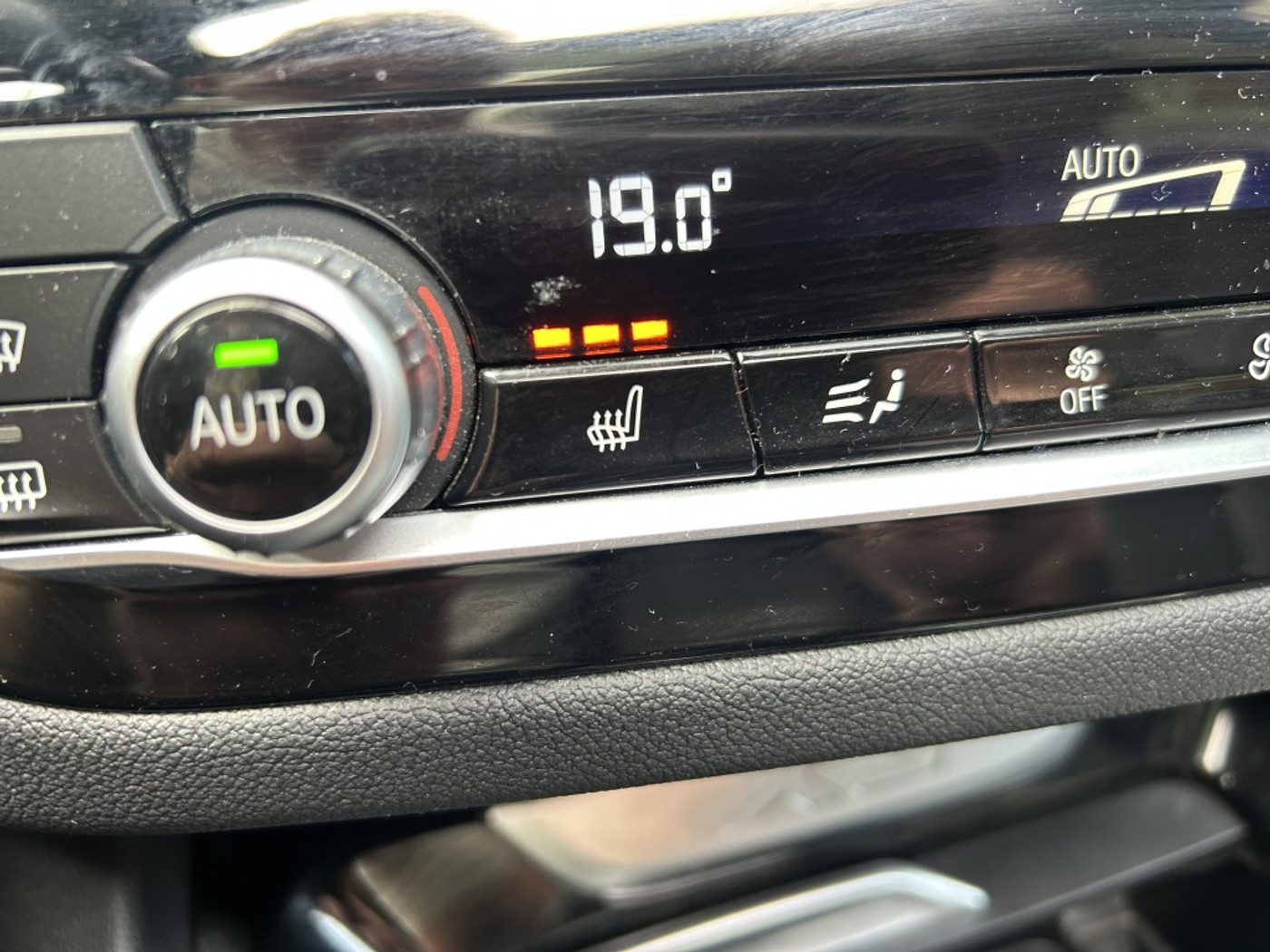 Foto van BMW X3 Xdrive20i
