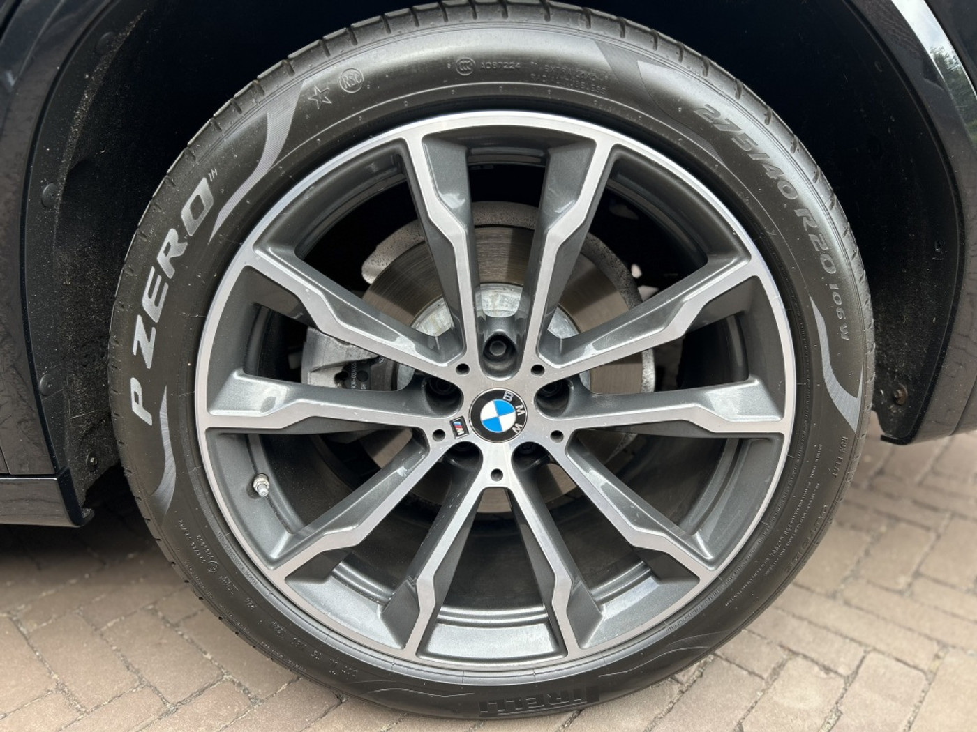 Foto van BMW X3 Xdrive20i