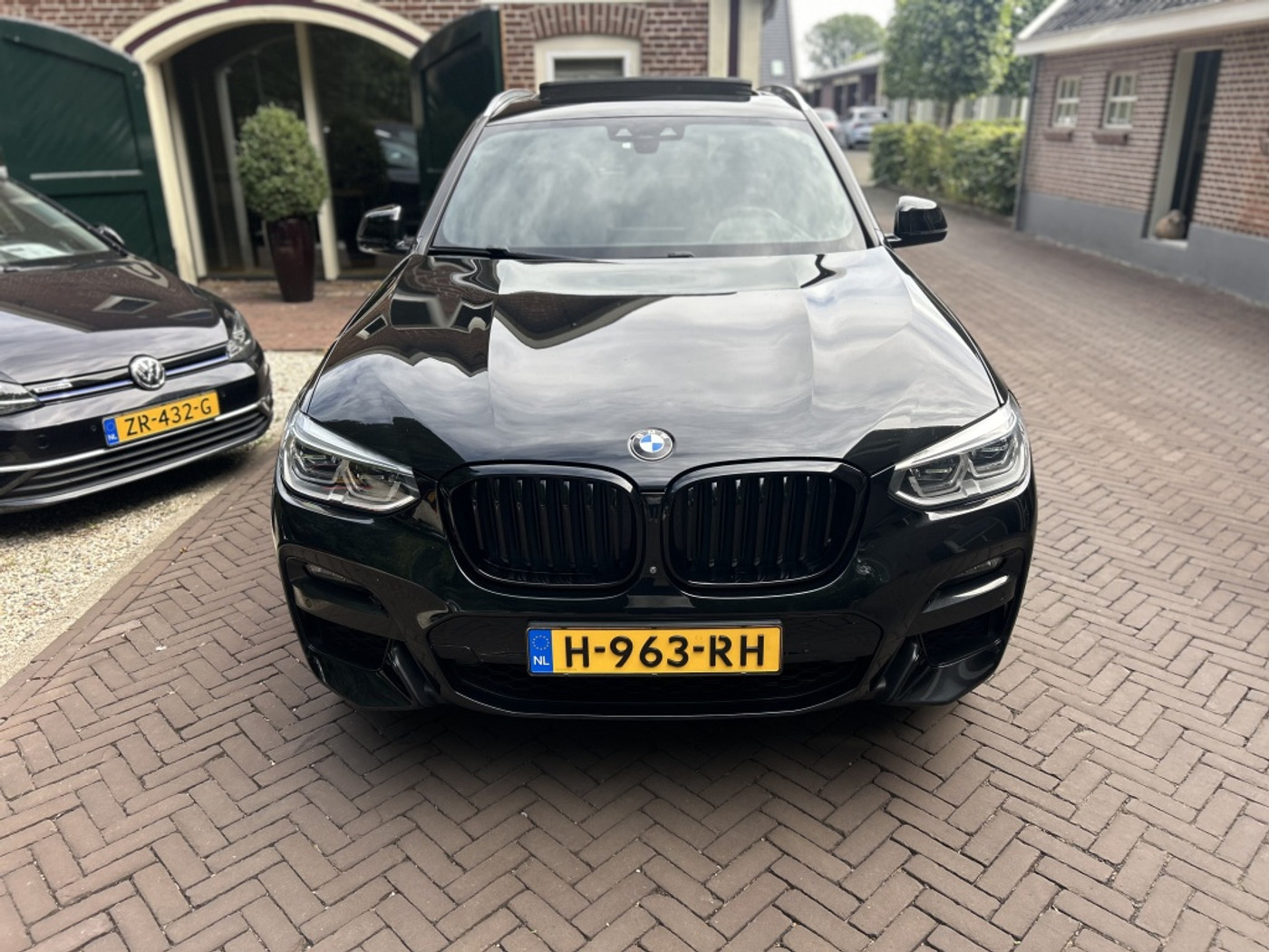 Foto van BMW X3 Xdrive20i