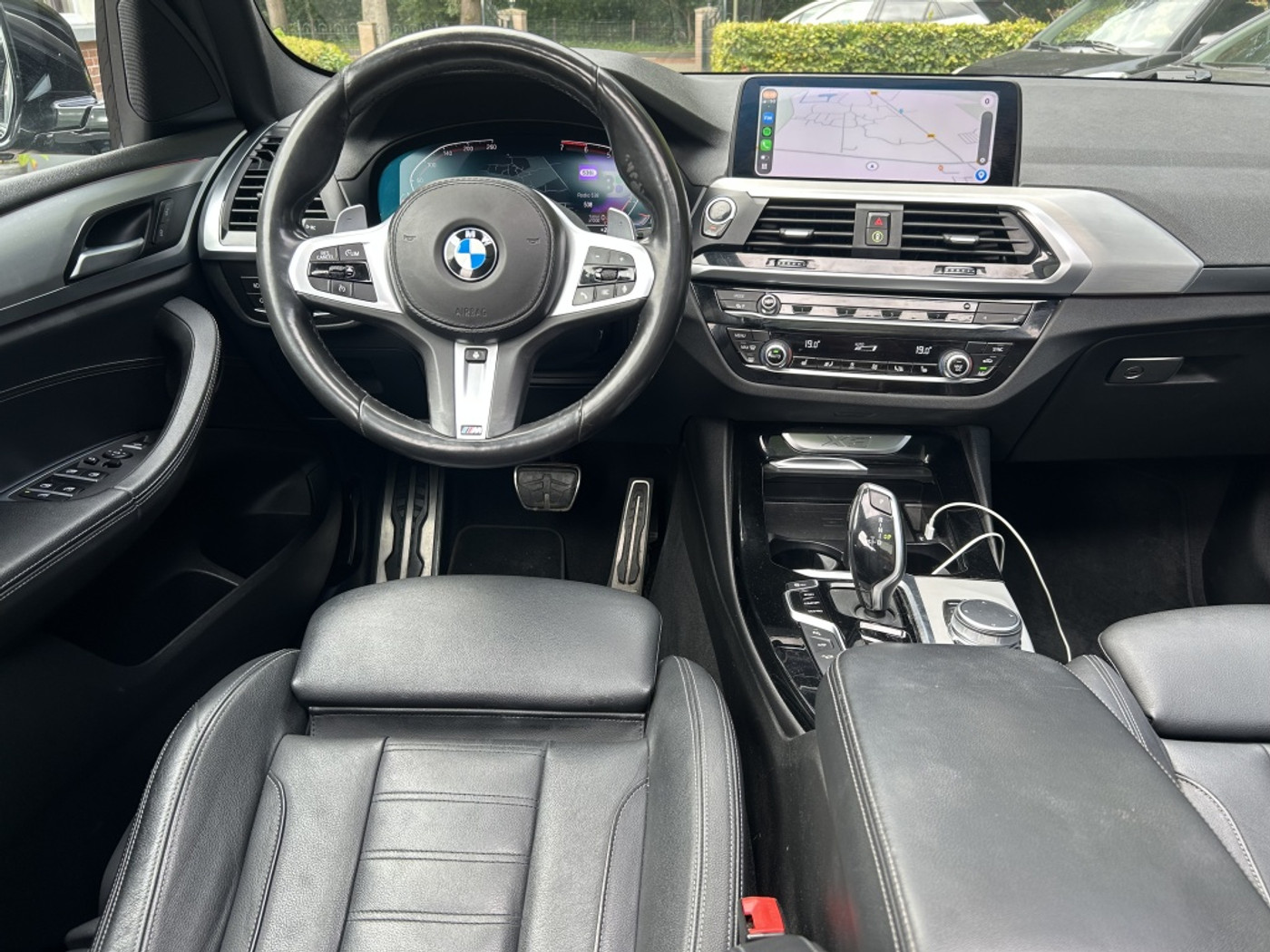 Foto van BMW X3 Xdrive20i