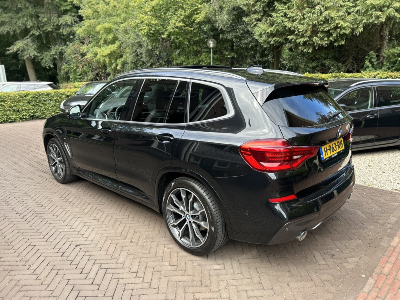 Foto van BMW X3 Xdrive20i
