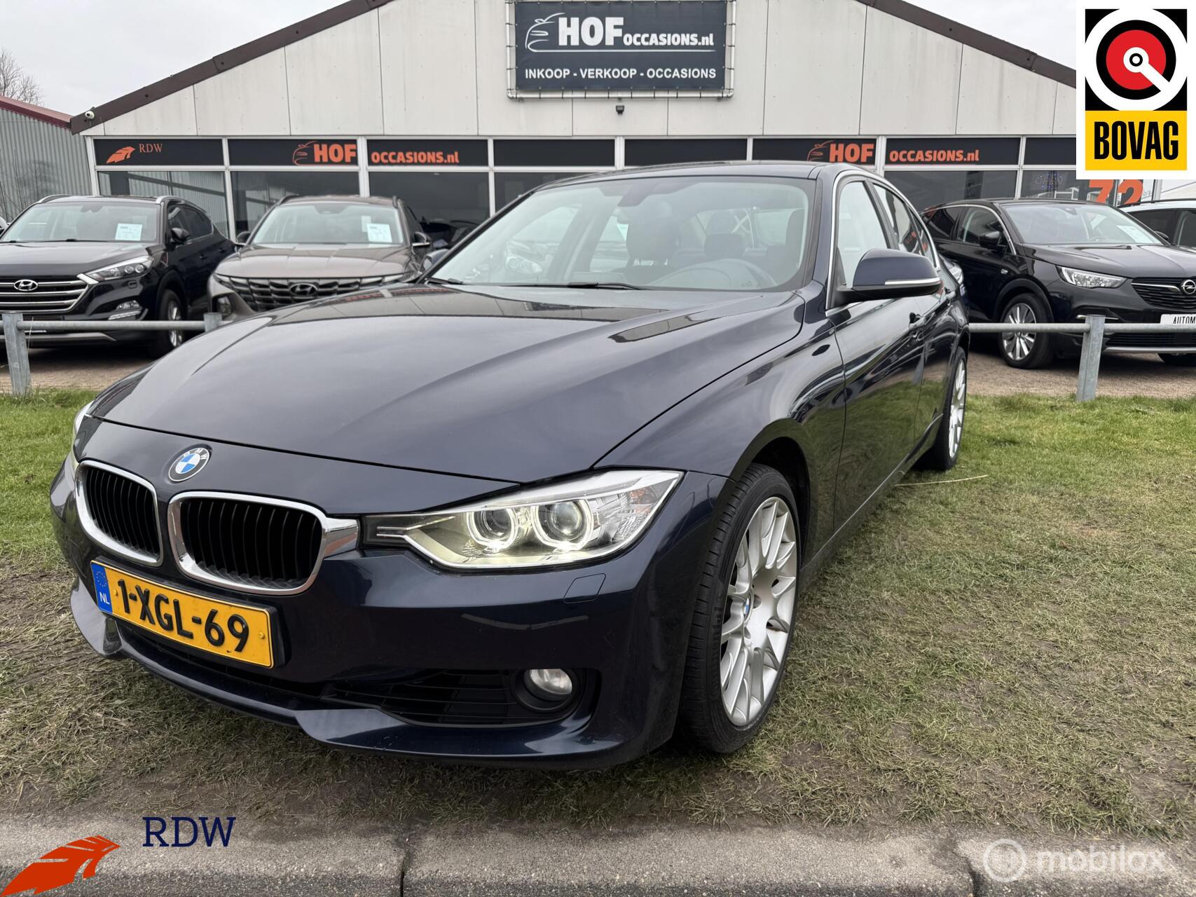 Foto van BMW 320i