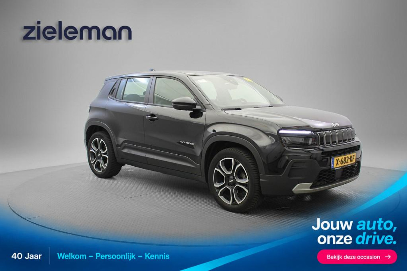 Jeep Avenger 1.2 Altitude - Carplay, Navi, Cruise 2023 - voorkant