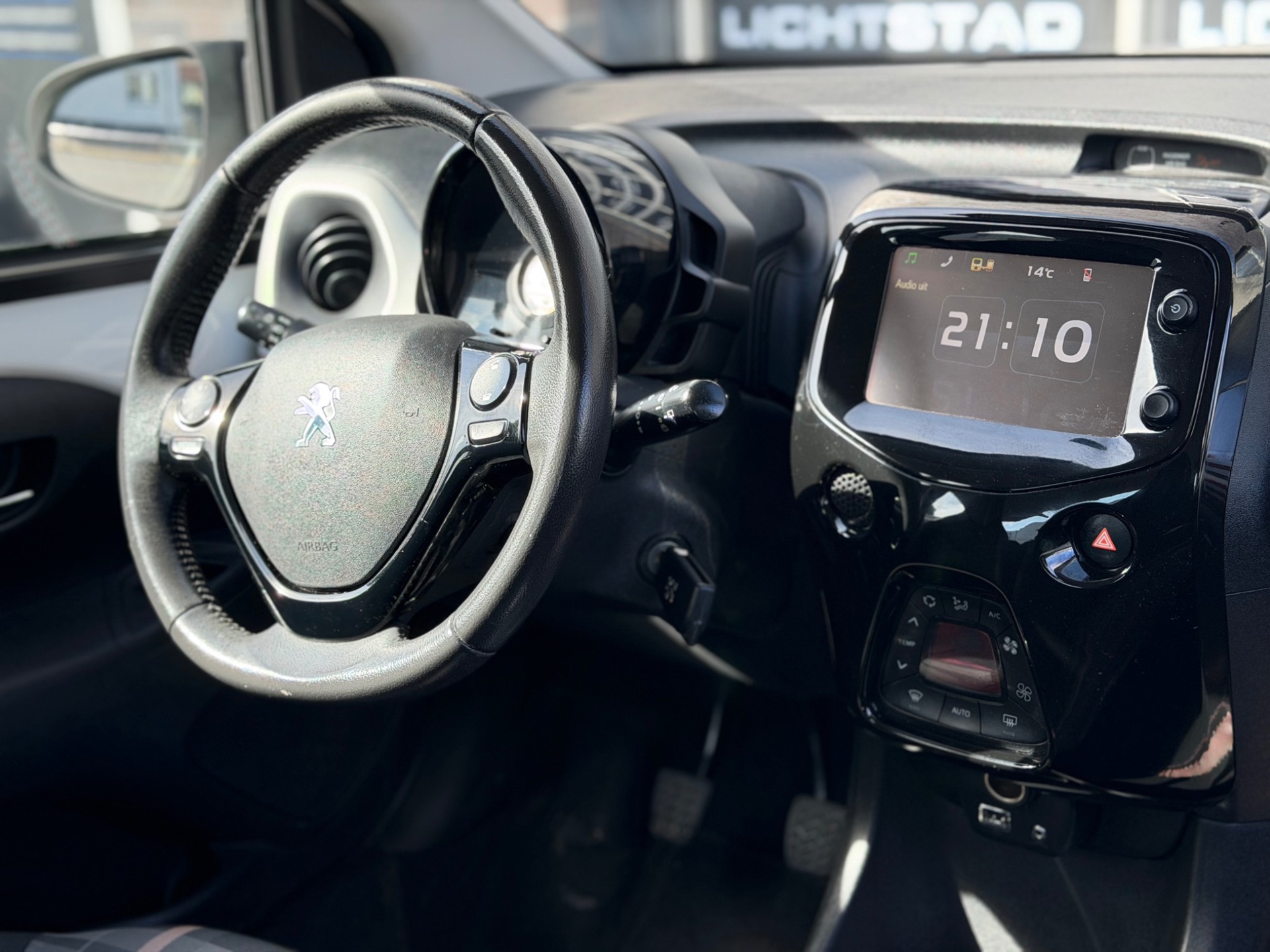 Foto van Peugeot Peugeot 108