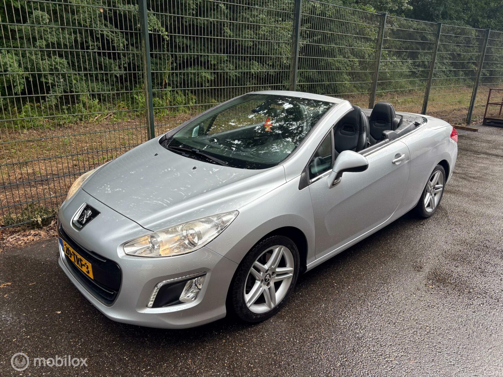 Foto van Peugeot 308 CC