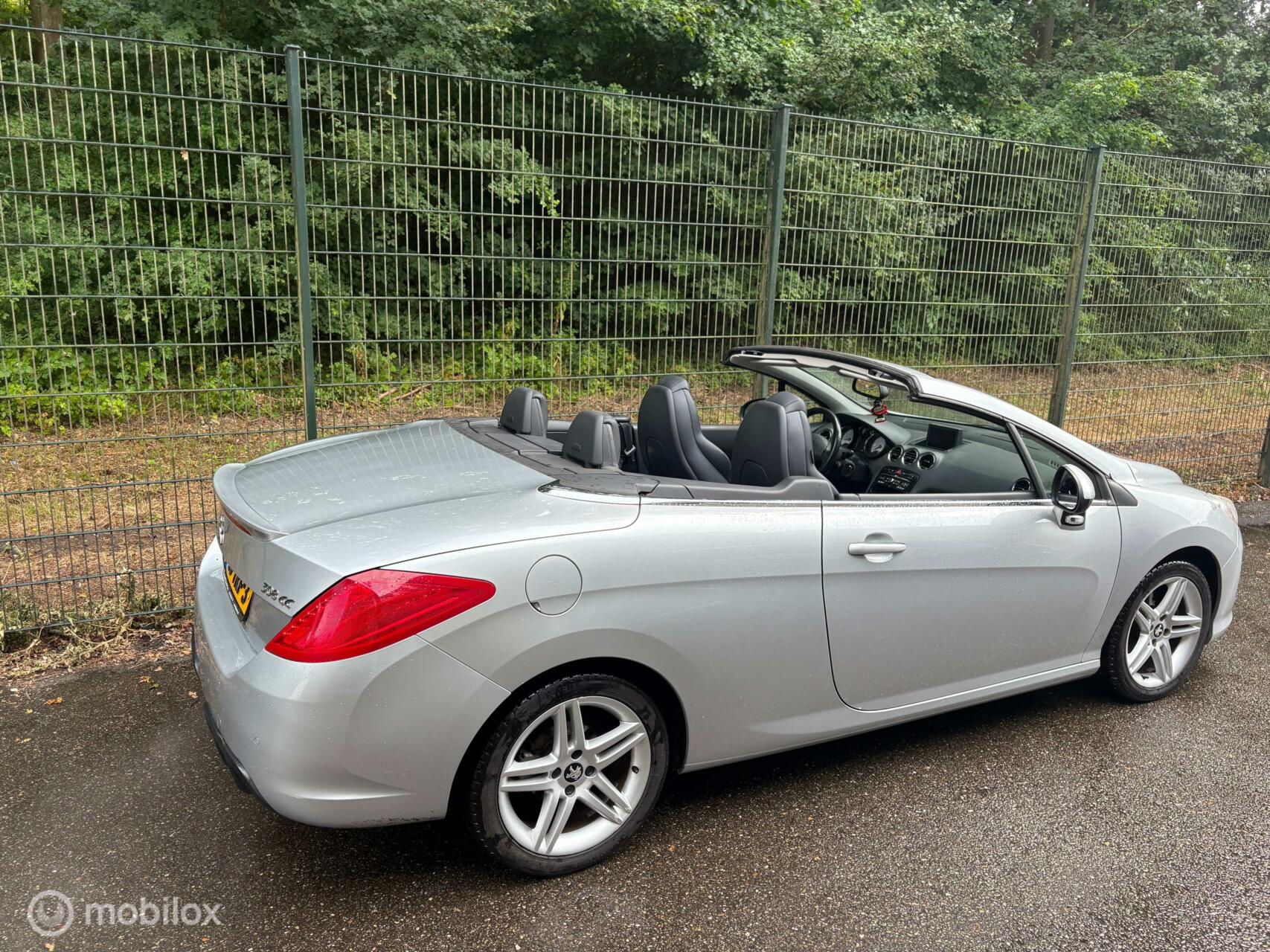 Foto van Peugeot 308 CC