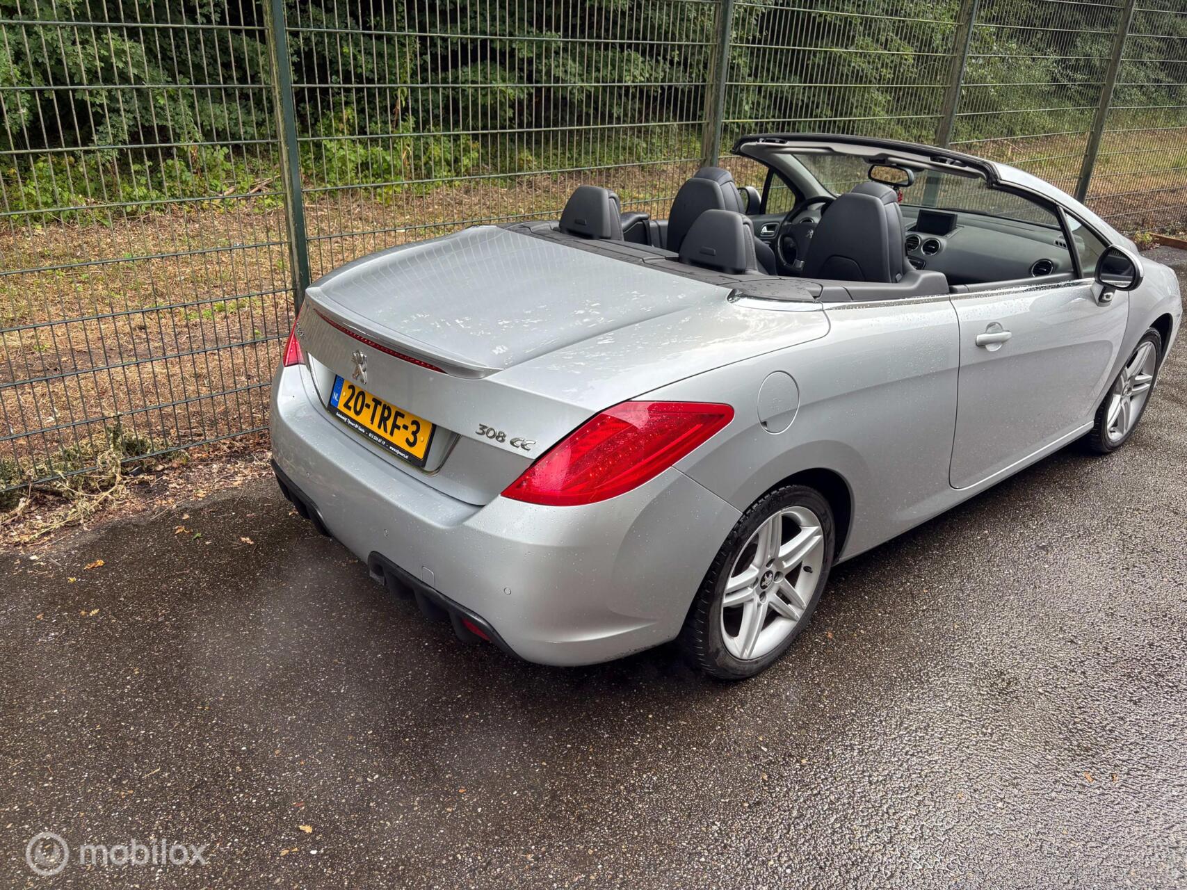 Foto van Peugeot 308 CC