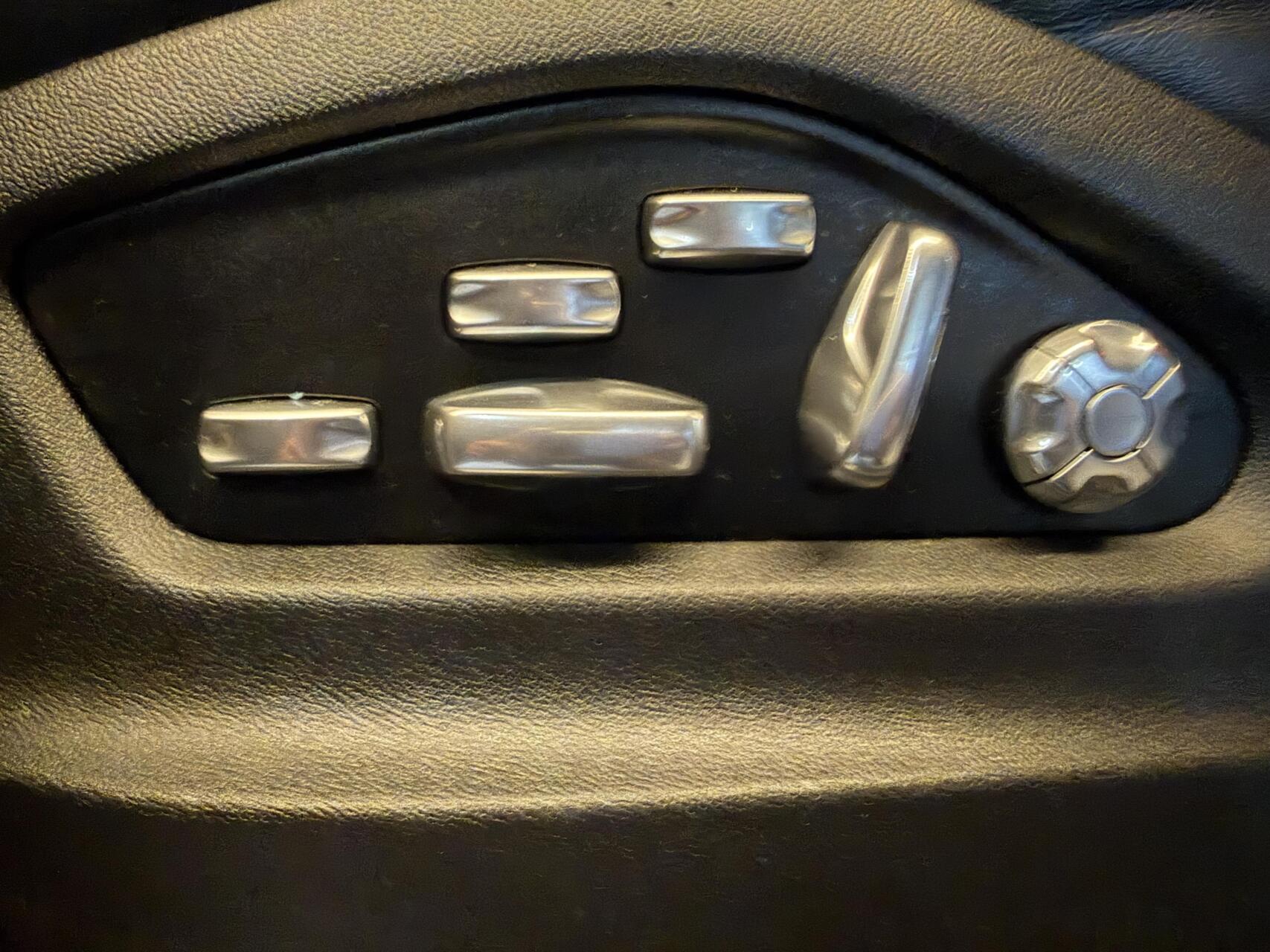 Foto van Porsche Cayenne E-hybrid