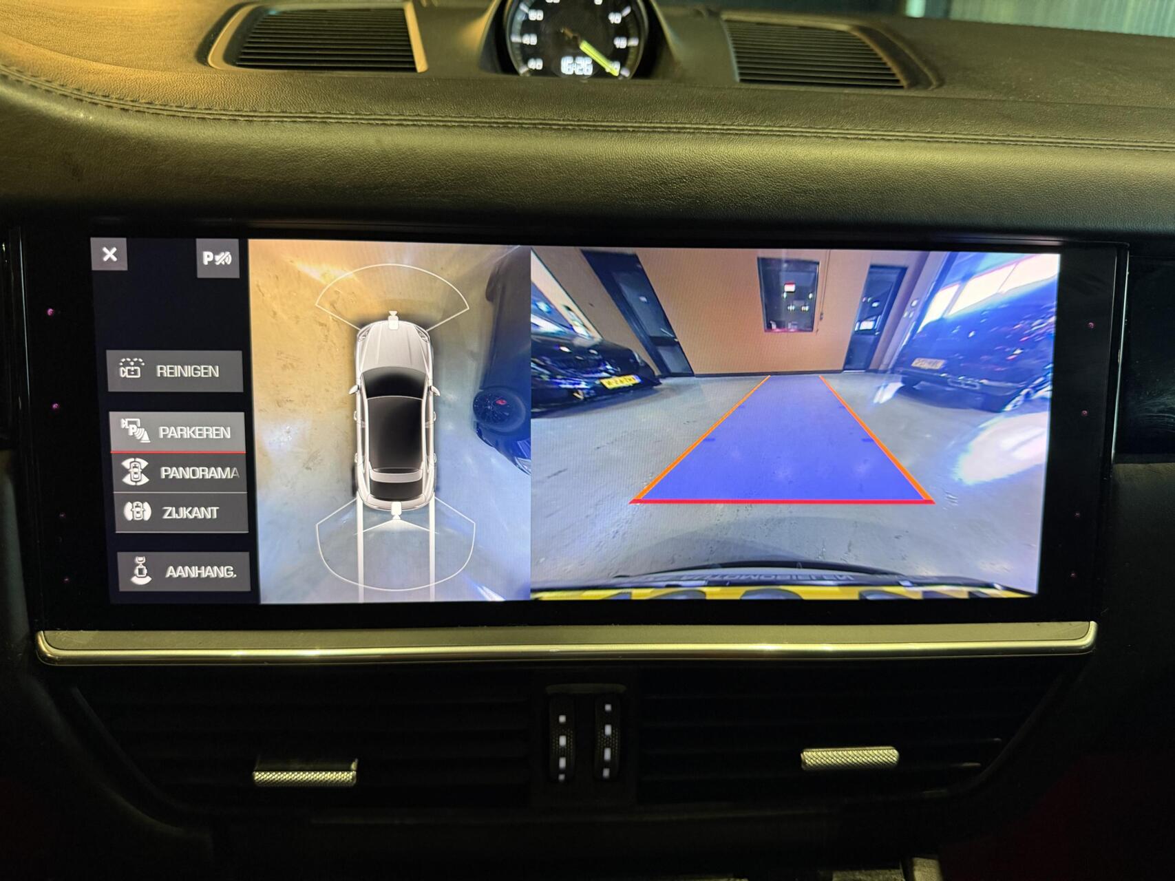 Foto van Porsche Cayenne E-hybrid