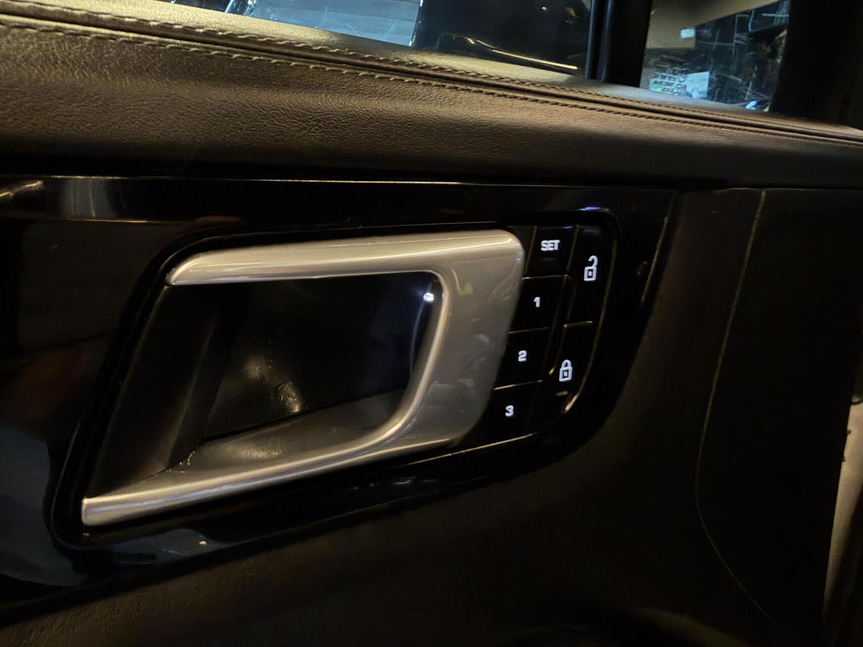 Foto van Porsche Cayenne E-hybrid