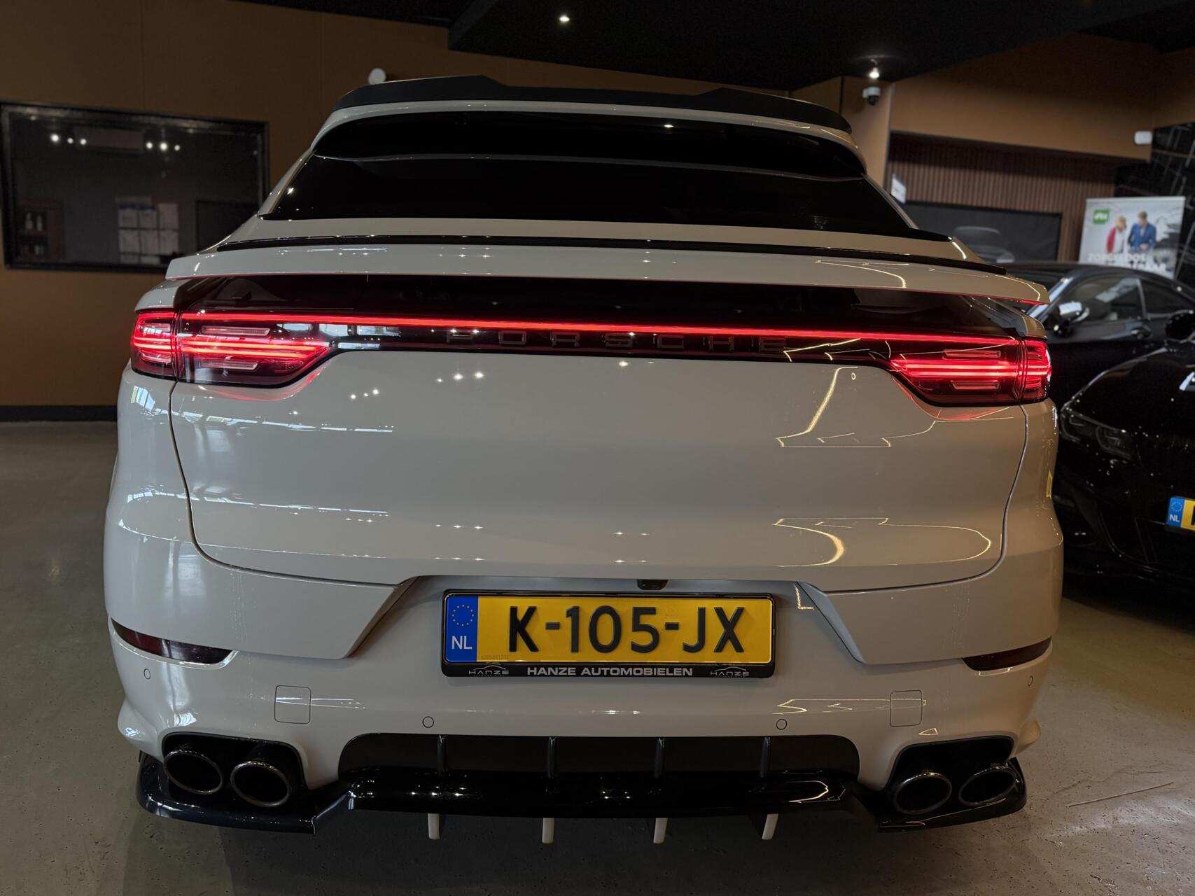 Foto van Porsche Cayenne E-hybrid