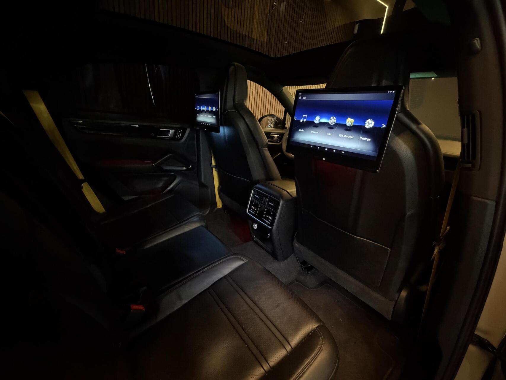 Foto van Porsche Cayenne E-hybrid