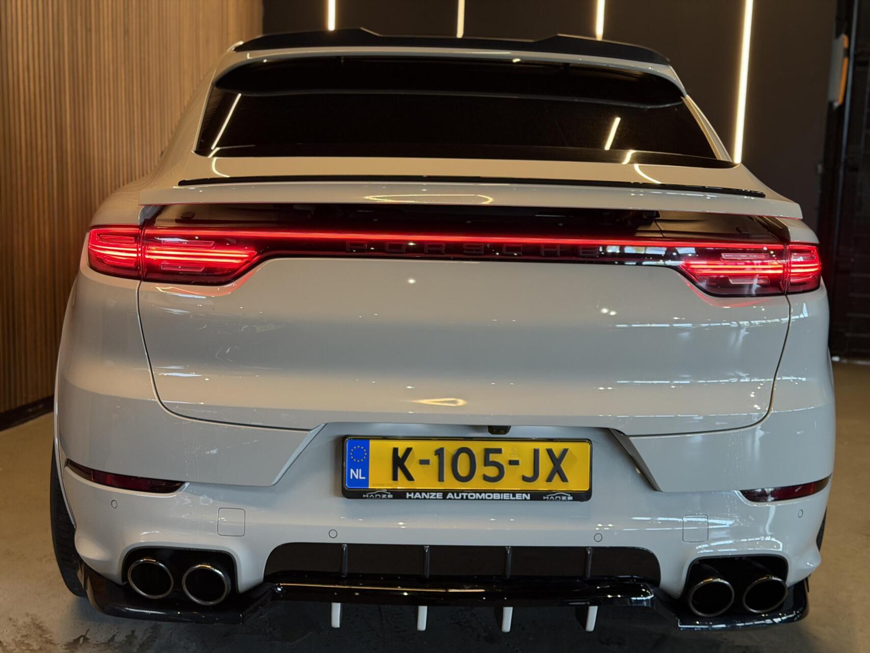 Foto van Porsche Cayenne E-hybrid