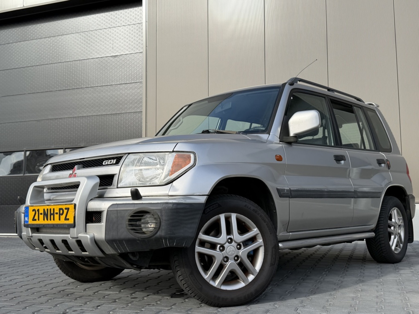 Mitsubishi Pajero Pinin 2.0 GDI GLS Long B. 2003 - voorkant