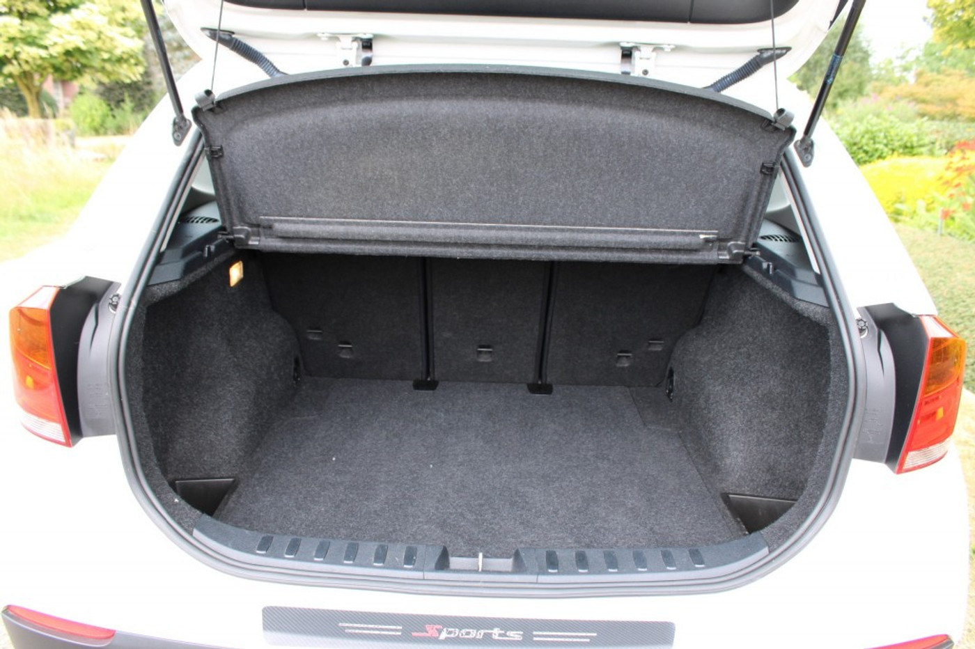 Foto van BMW X1 sDrive 18i
