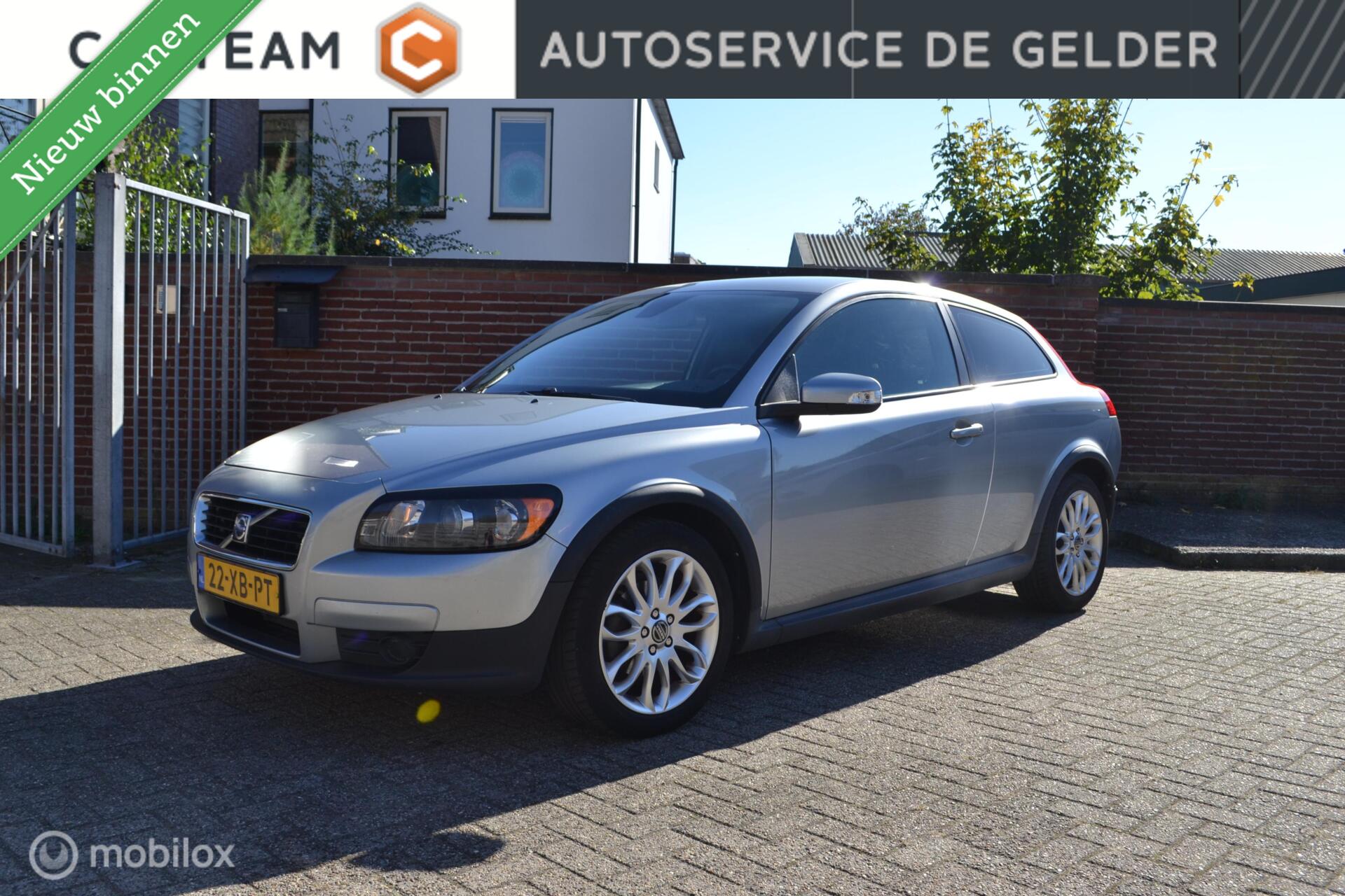 Volvo C30 1.6 Summum |  Stoelverw. | Parkeersensoren | Climate 2007 - voorkant