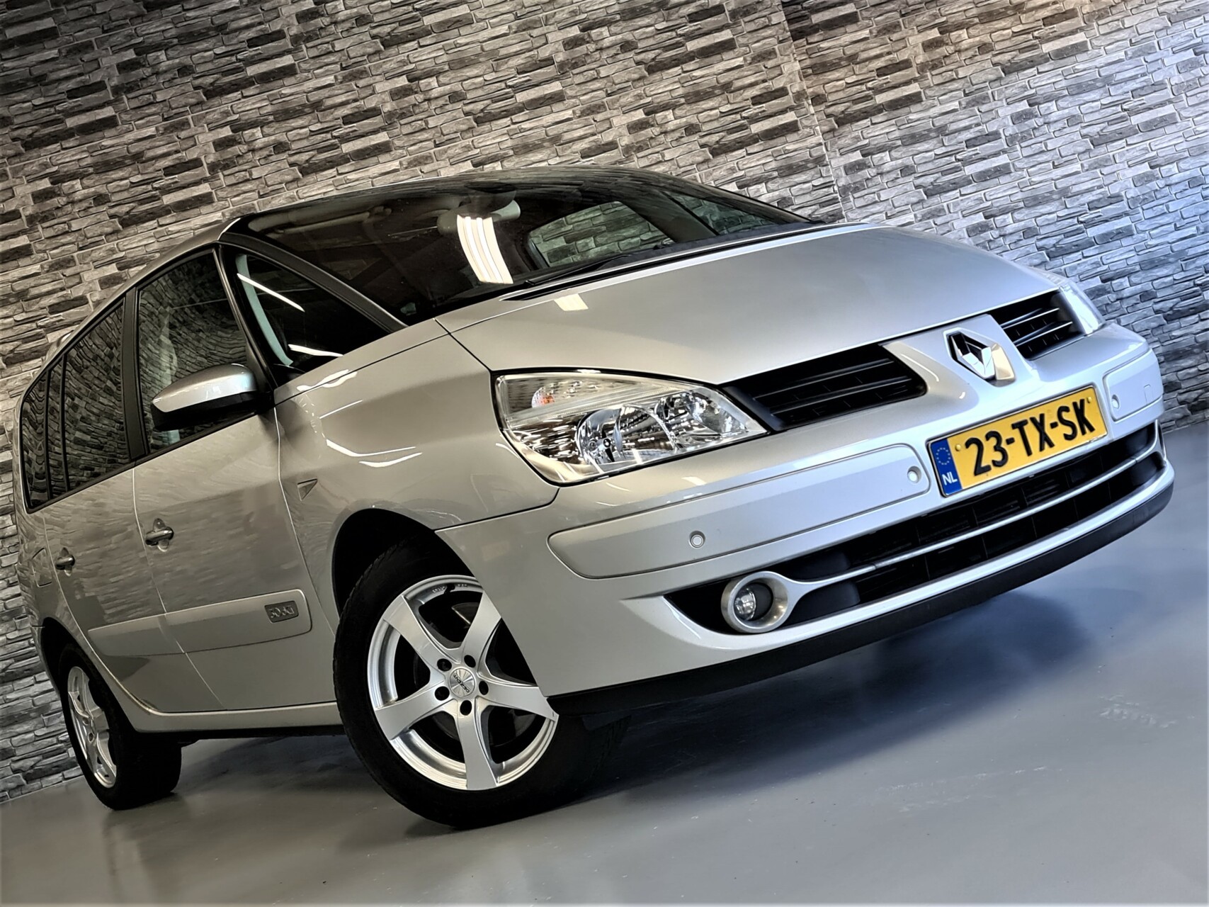 Renault Espace 3.0 dCi V6 Dynamique 2007 - voorkant