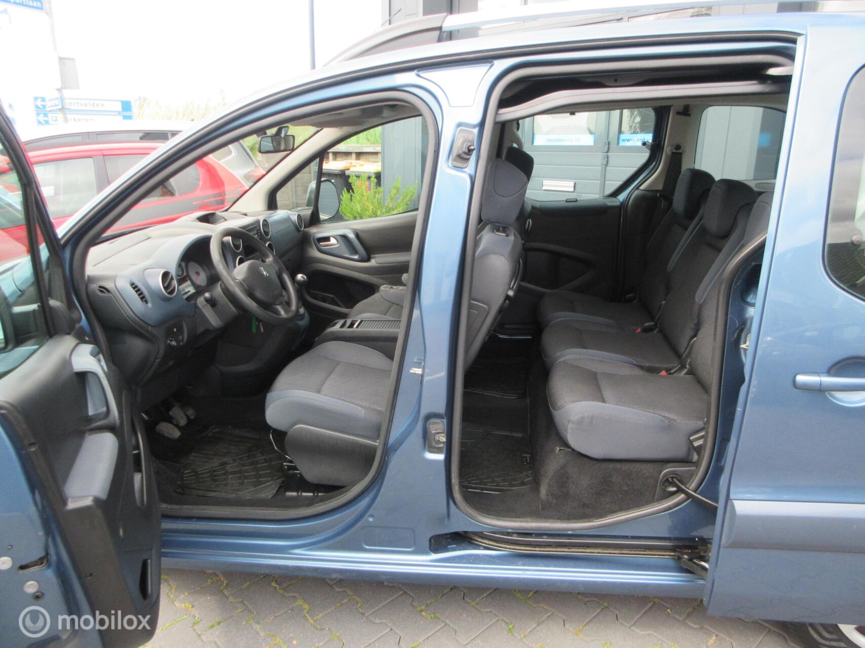 Foto van Peugeot Partner