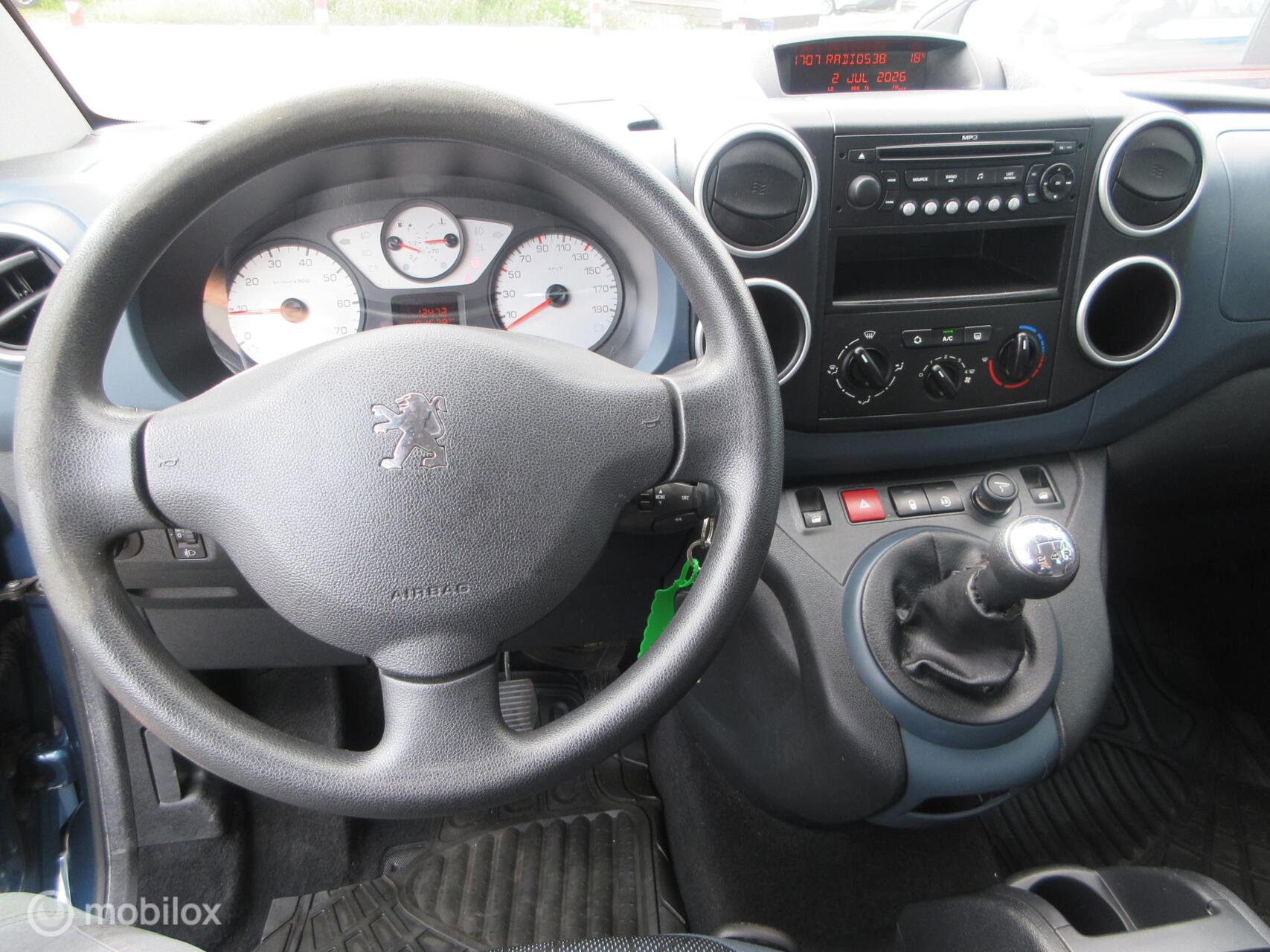 Foto van Peugeot Partner