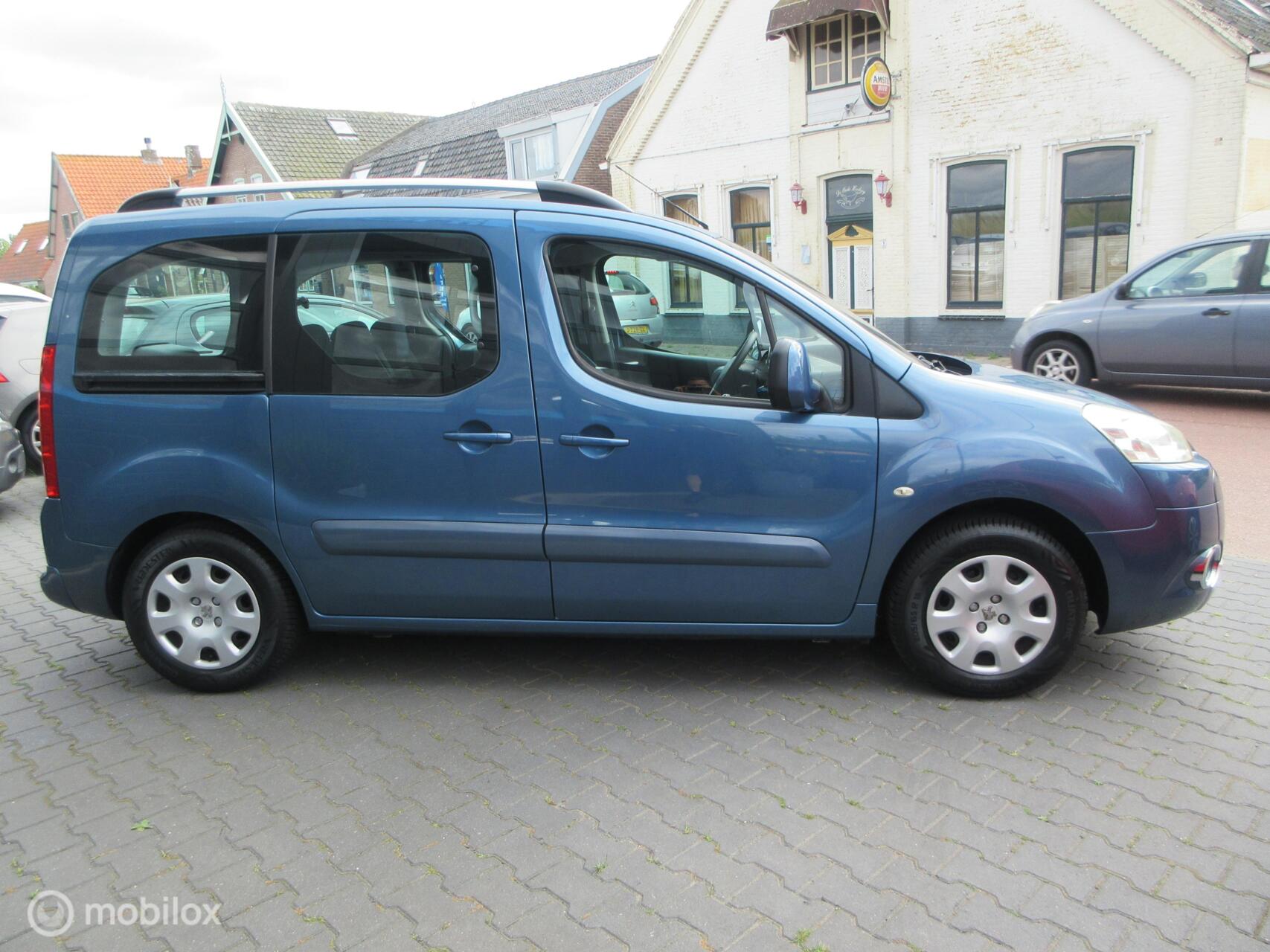Foto van Peugeot Partner
