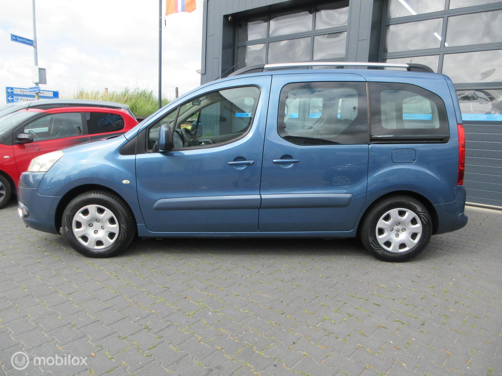 Foto van Peugeot Partner