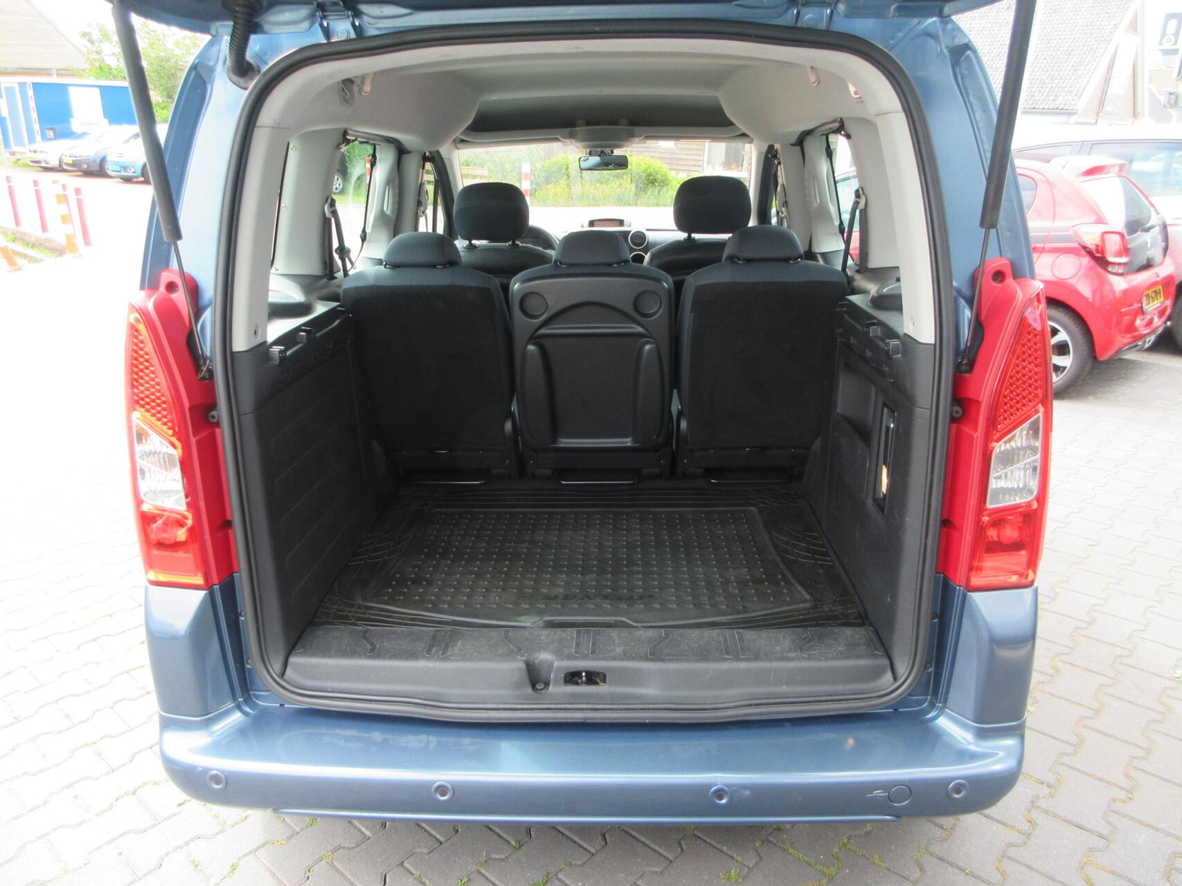 Foto van Peugeot Partner