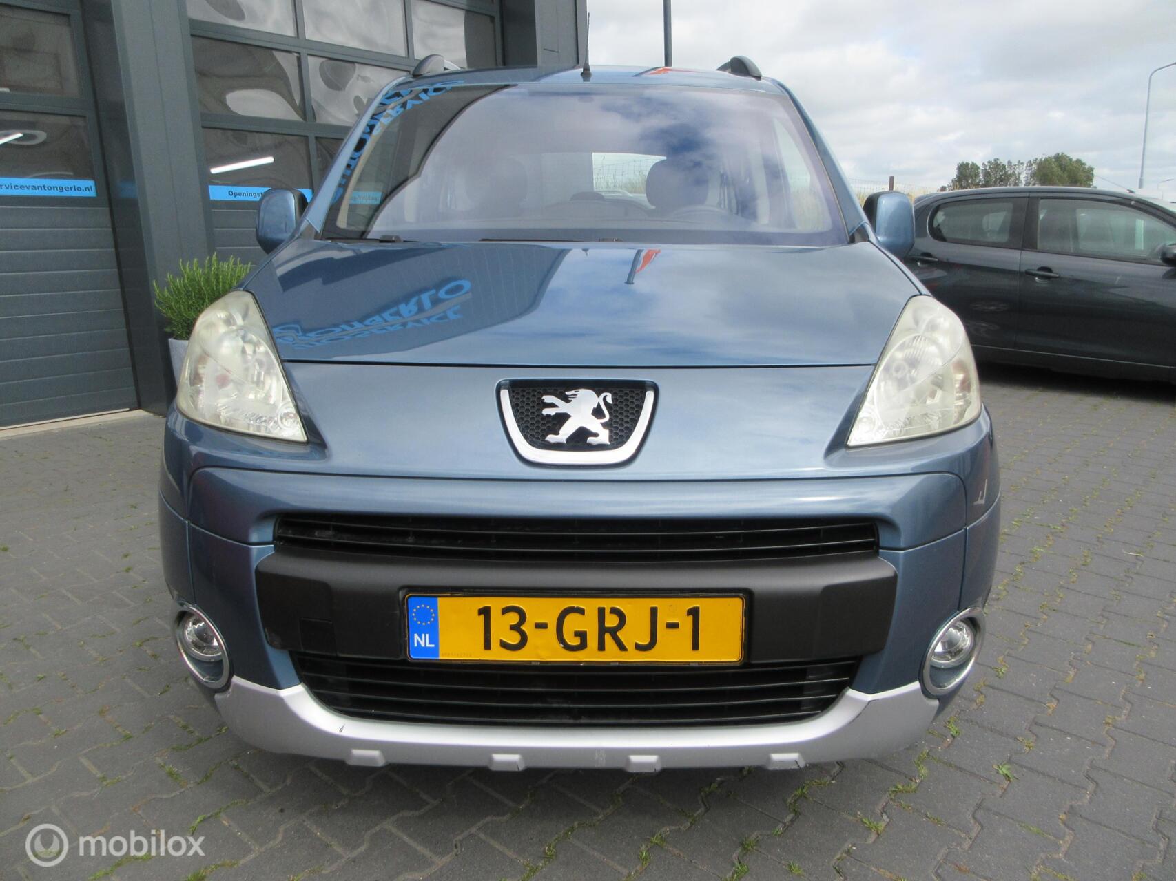 Foto van Peugeot Partner
