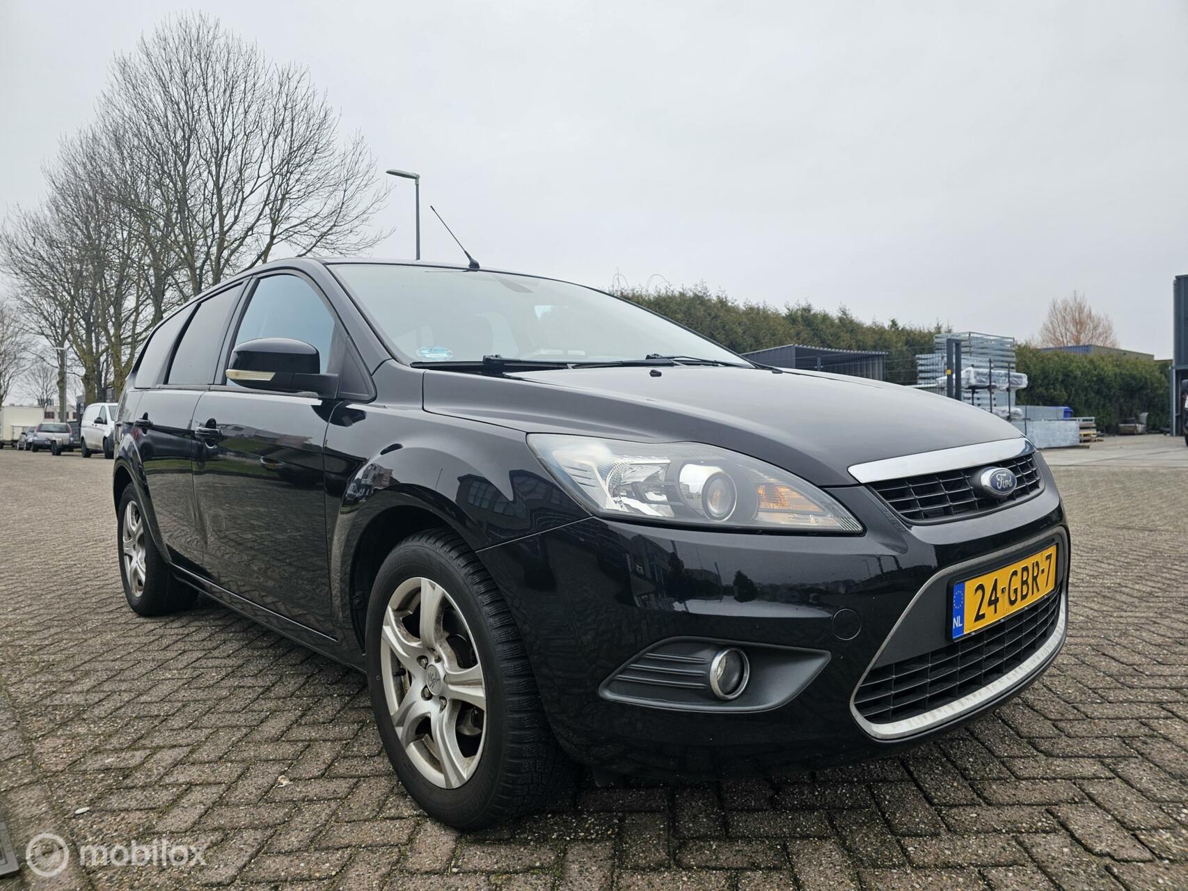 Ford Focus Wagon 1.6 Titanium Airco 2008 - voorkant