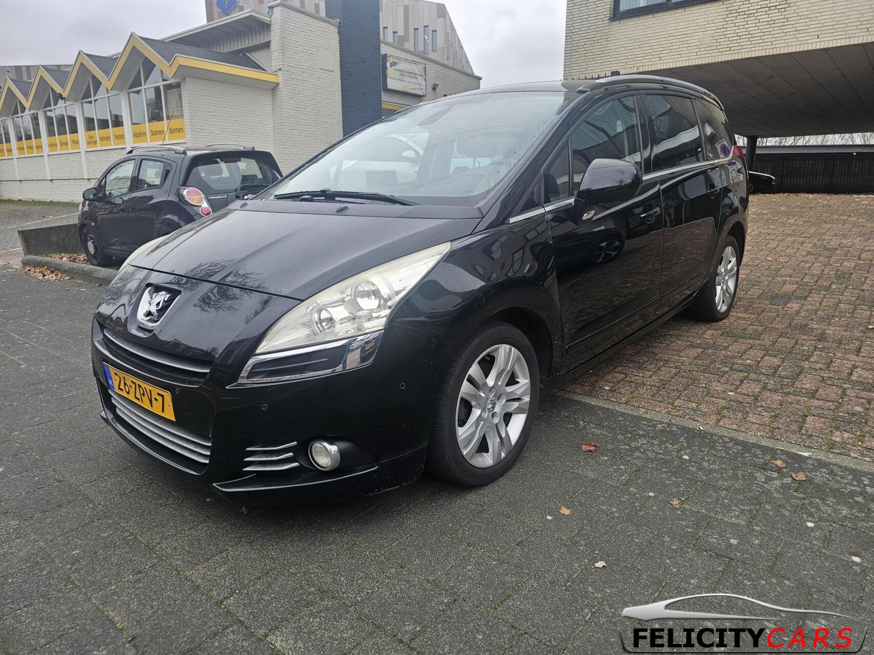Foto van Peugeot 5008