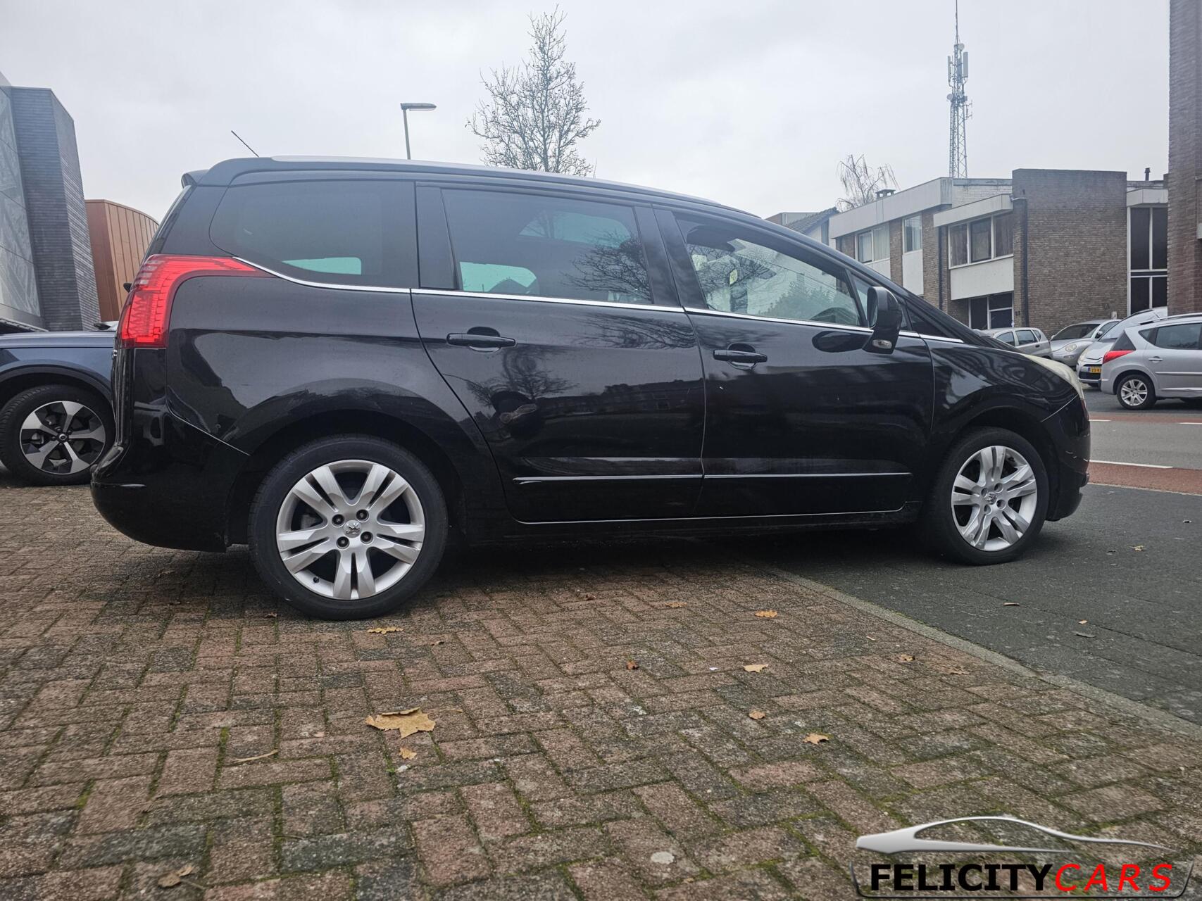 Foto van Peugeot 5008