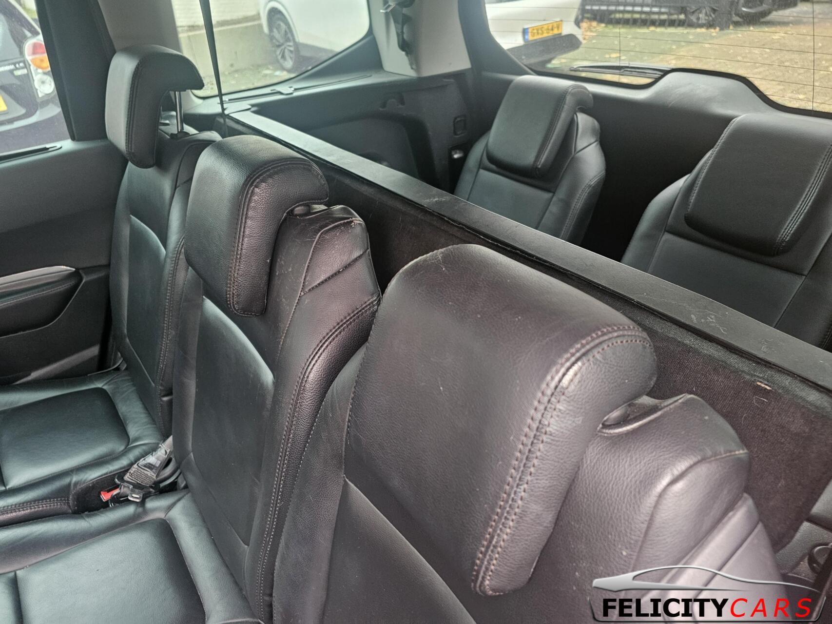 Foto van Peugeot 5008
