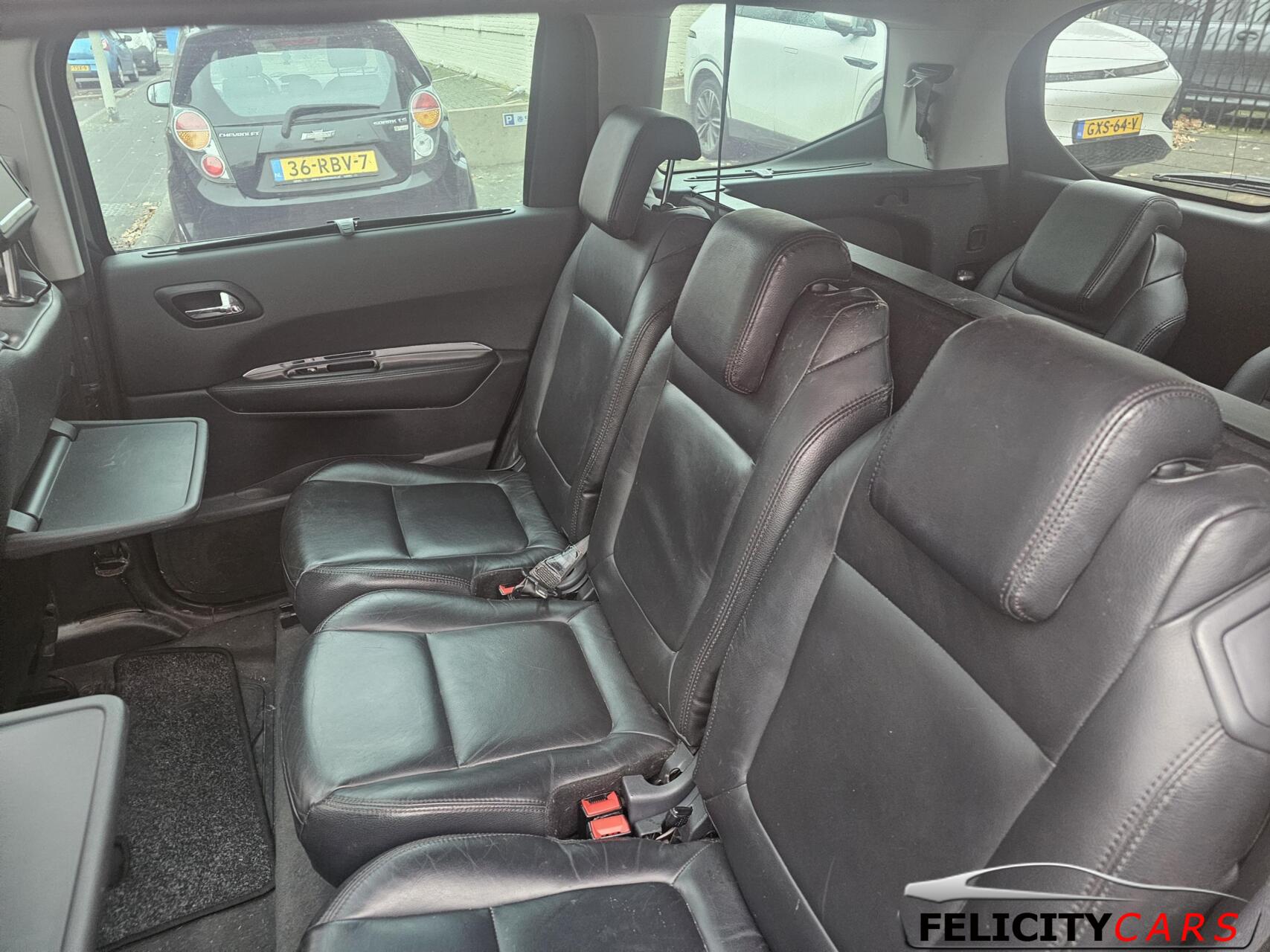 Foto van Peugeot 5008