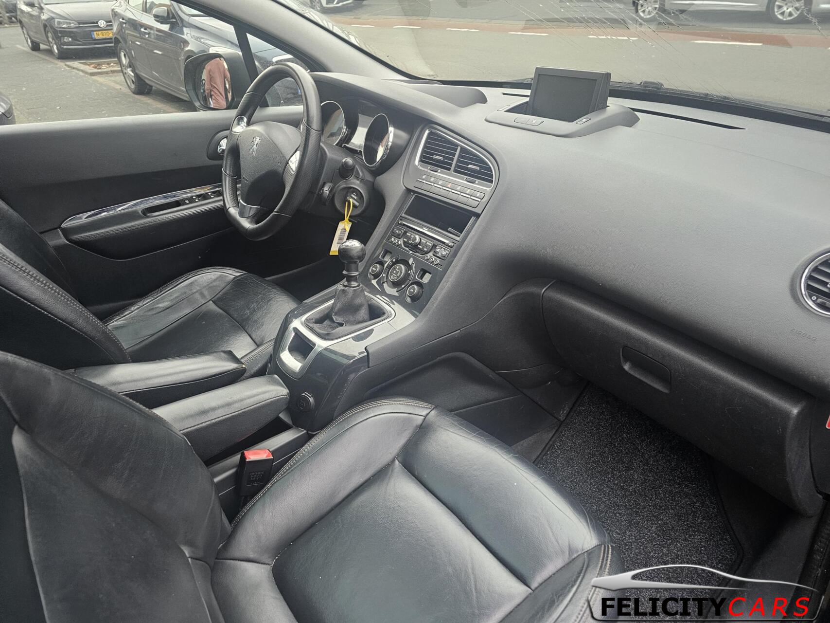 Foto van Peugeot 5008