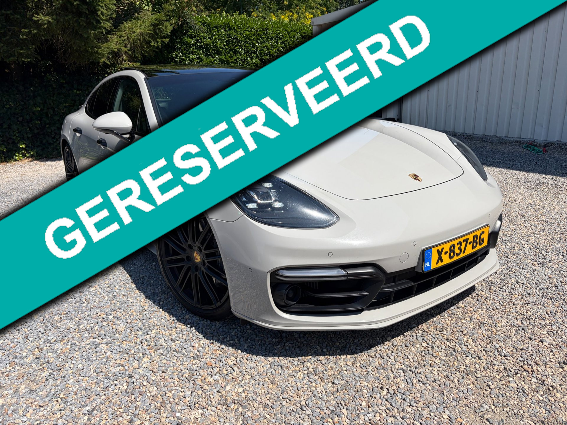 Foto van Porsche Panamera 4 E-hybrid