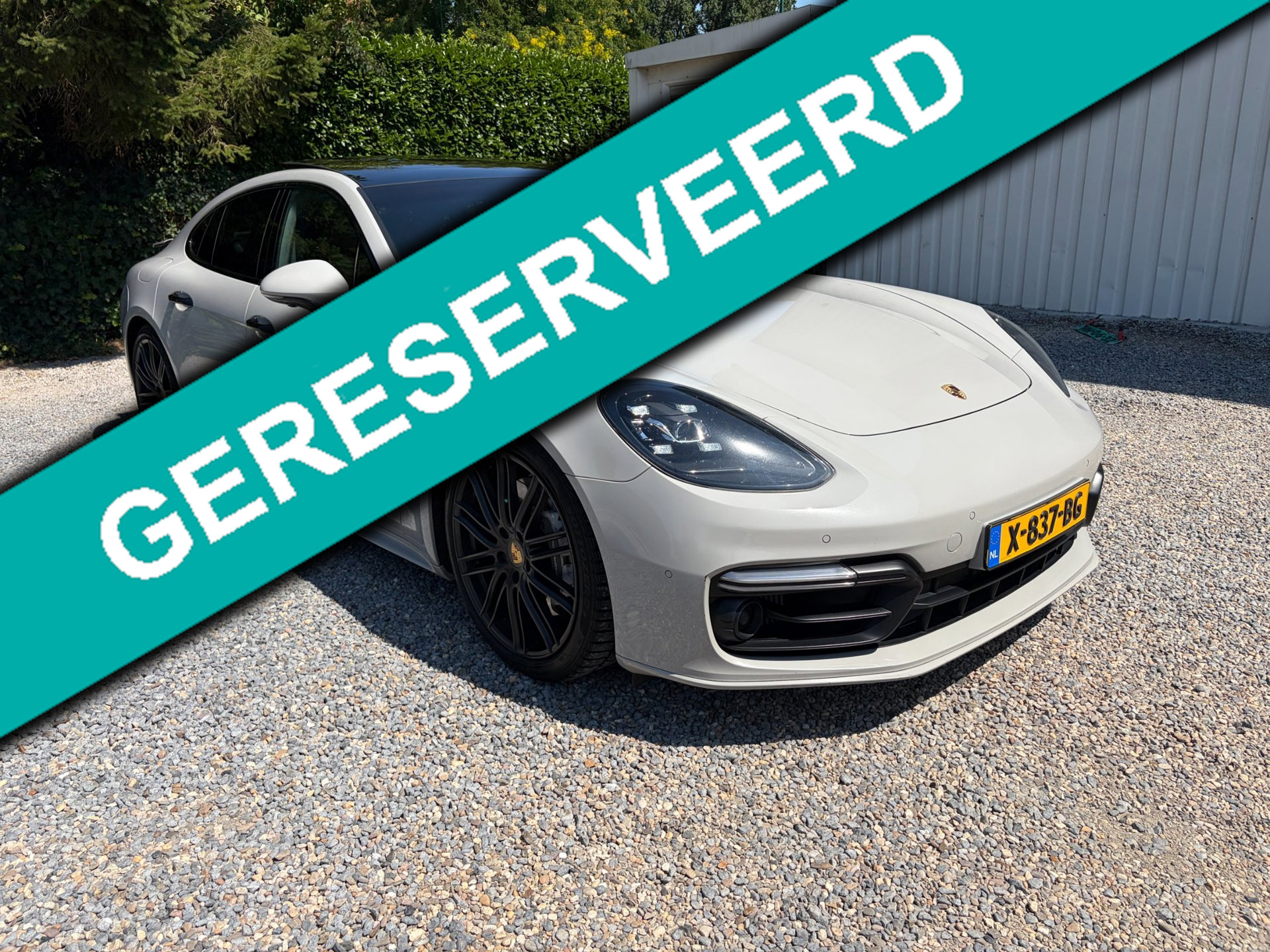 Foto van Porsche Panamera 4 E-hybrid