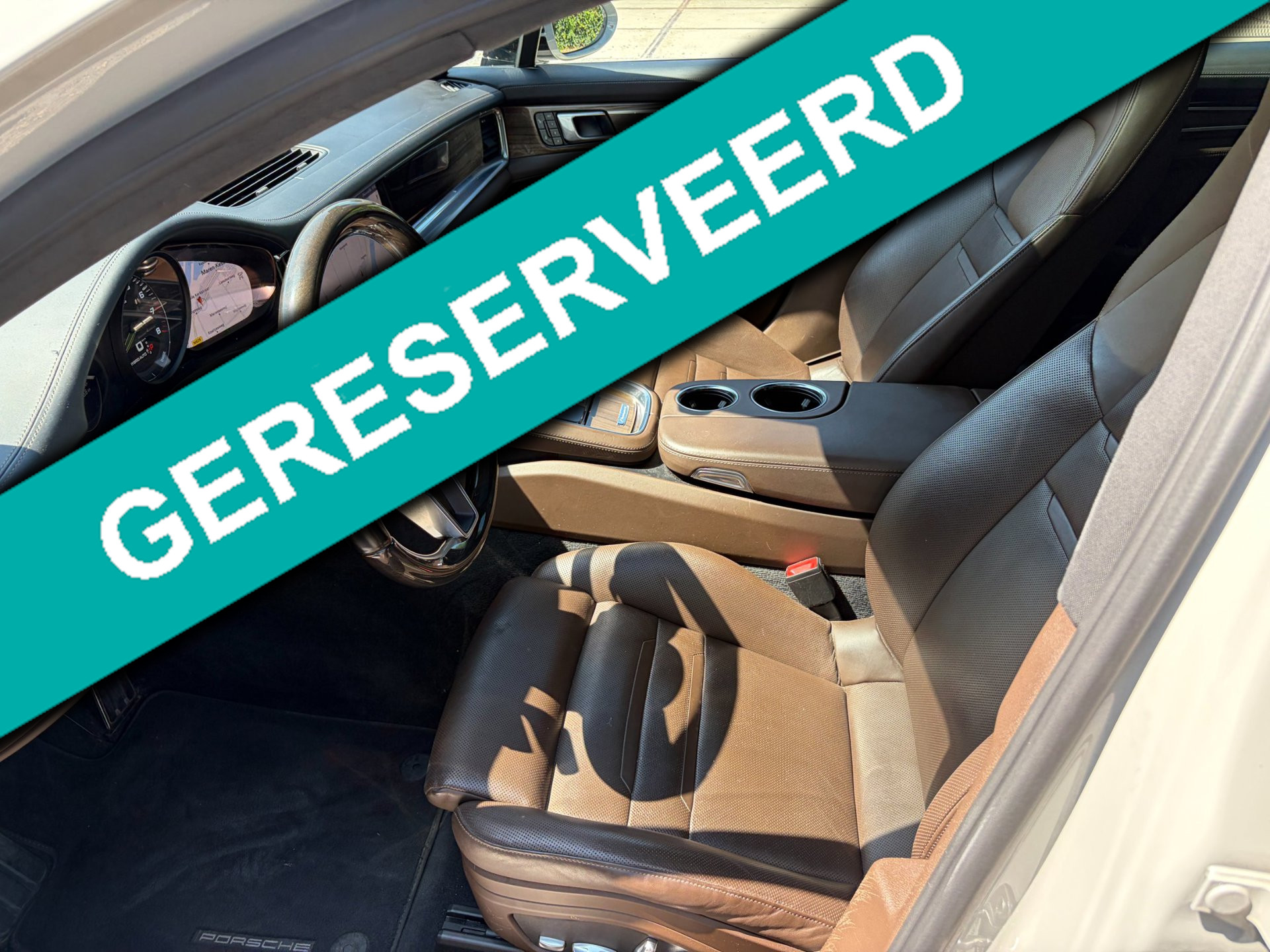 Foto van Porsche Panamera 4 E-hybrid