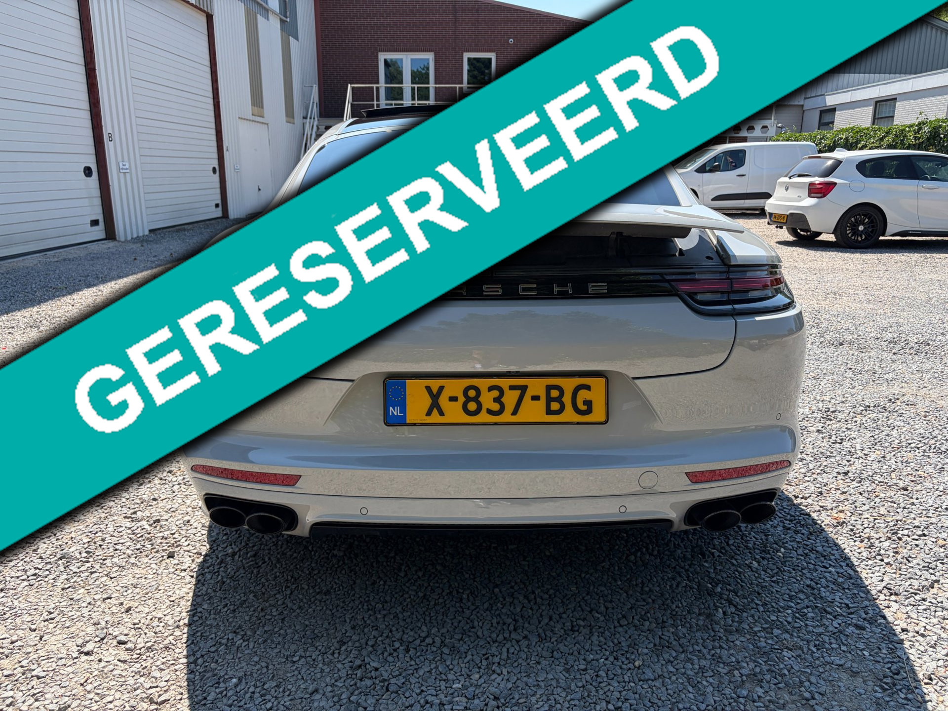 Foto van Porsche Panamera 4 E-hybrid