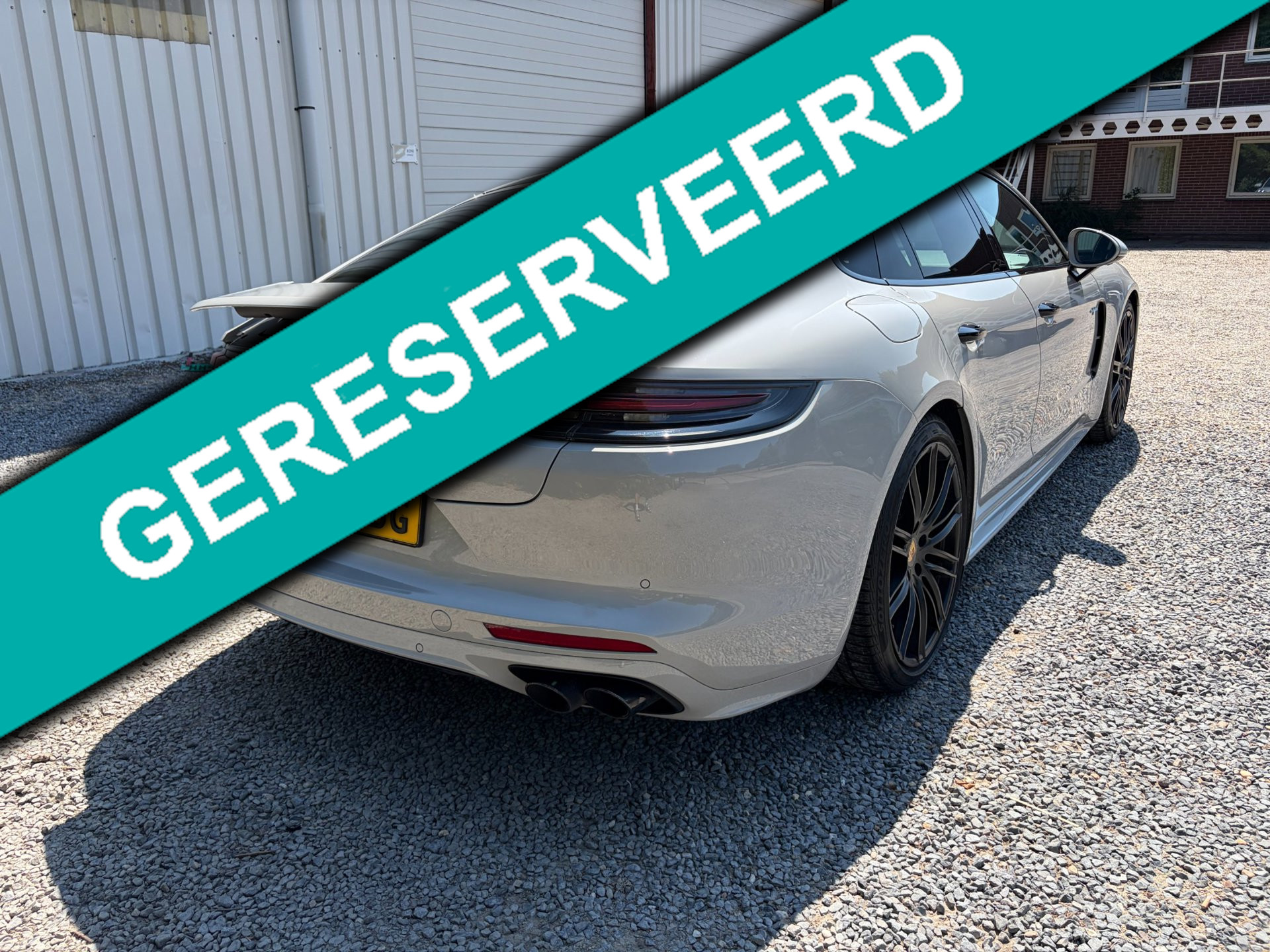 Foto van Porsche Panamera 4 E-hybrid