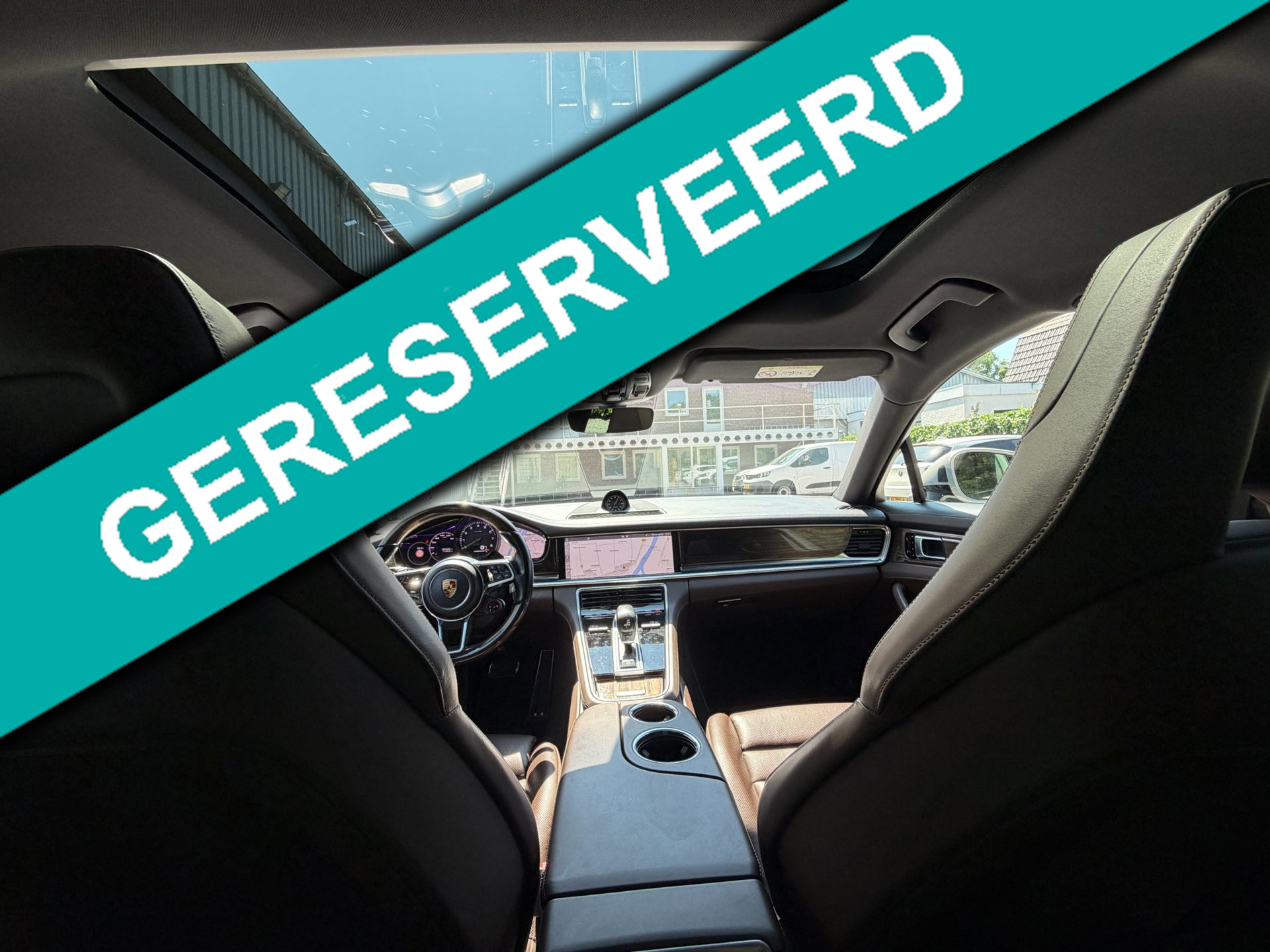 Foto van Porsche Panamera 4 E-hybrid