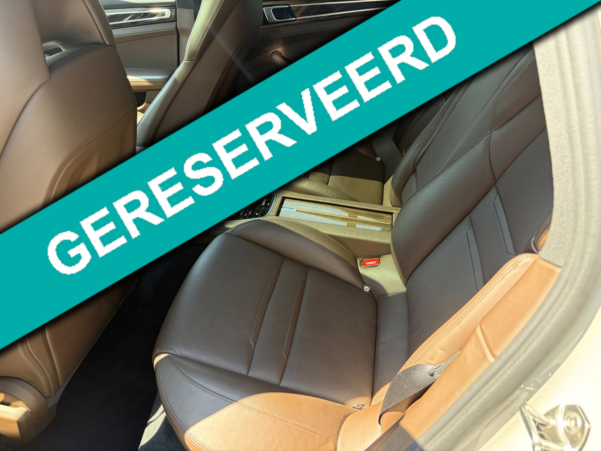 Foto van Porsche Panamera 4 E-hybrid